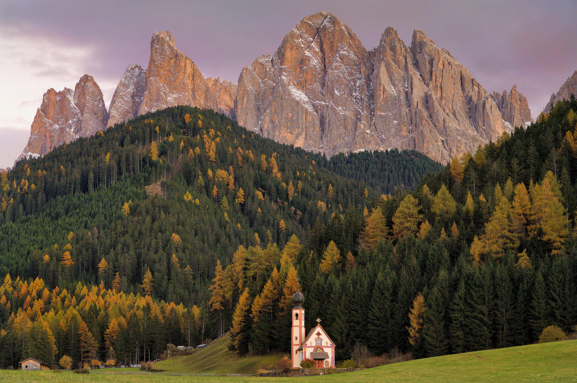 "Glimpse in val di funes"