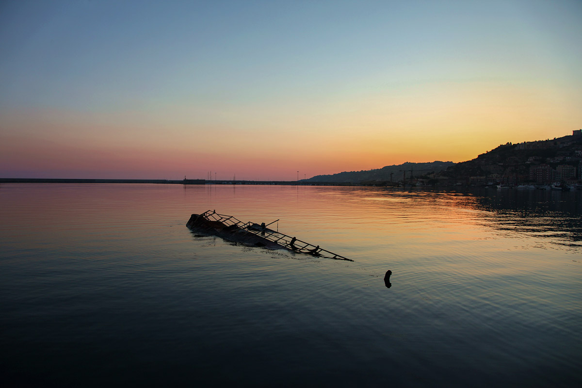 Wreckage to the port