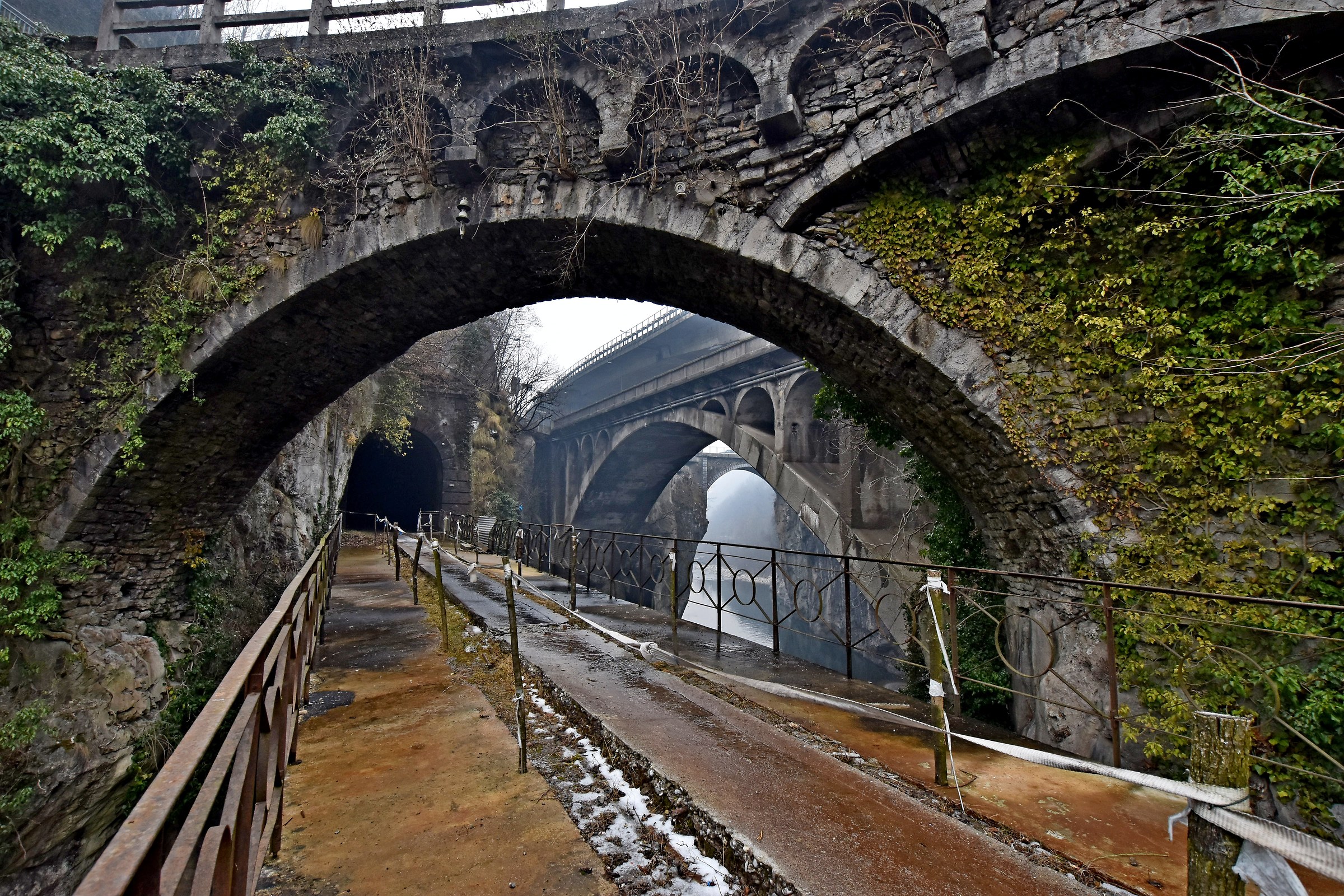 bridges crossing - Sedrina