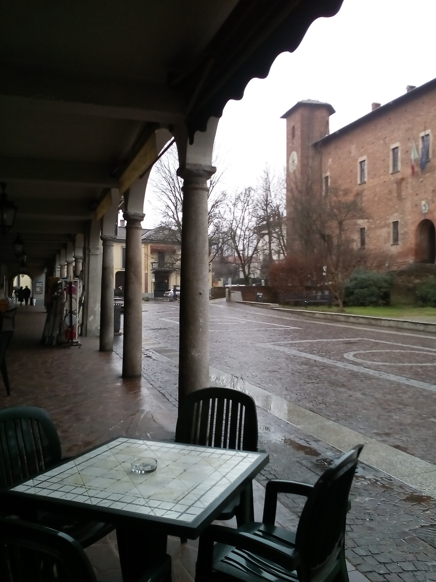 Binasco, under the rain