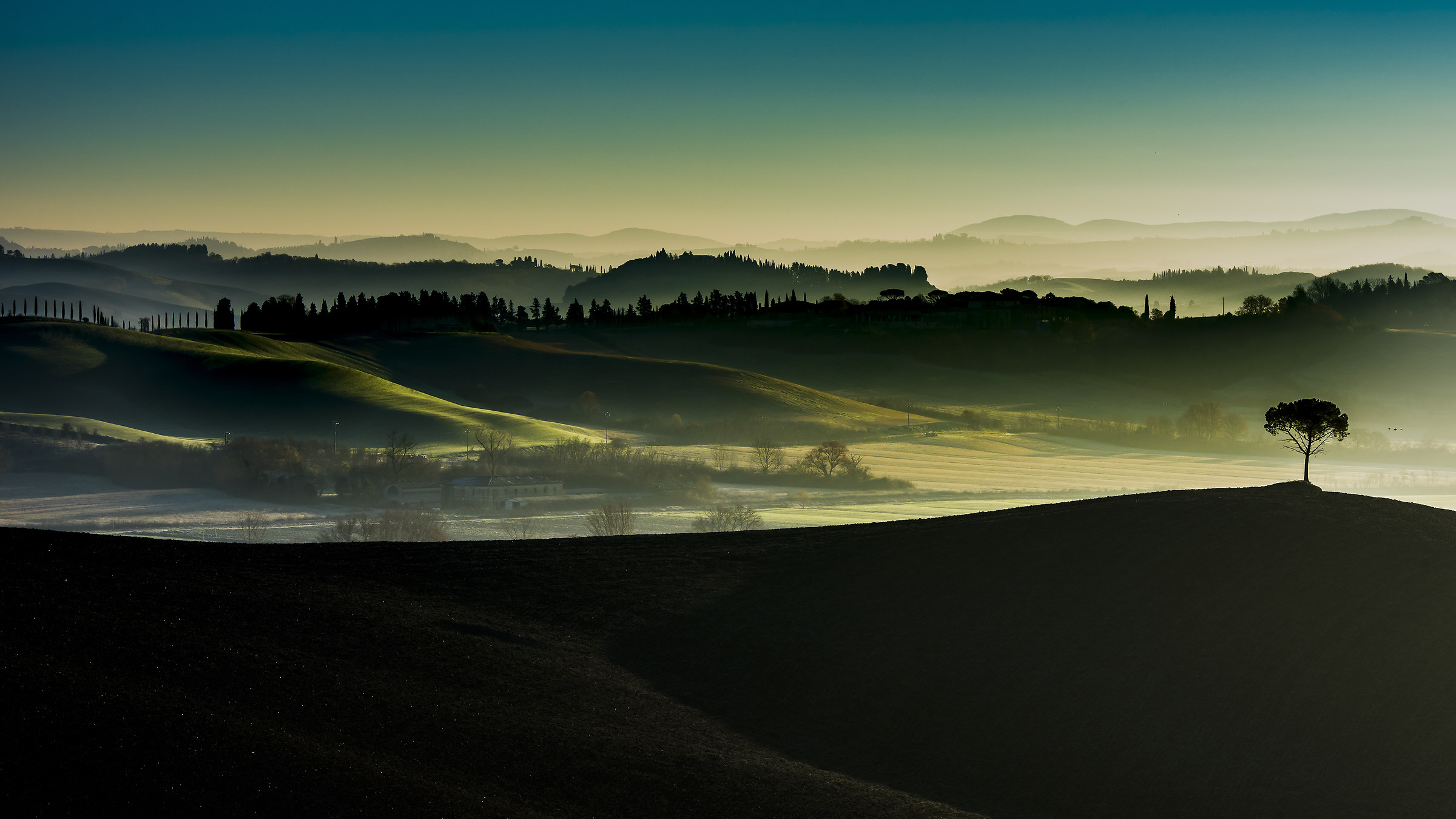 L'alba sulla val d'Orcia