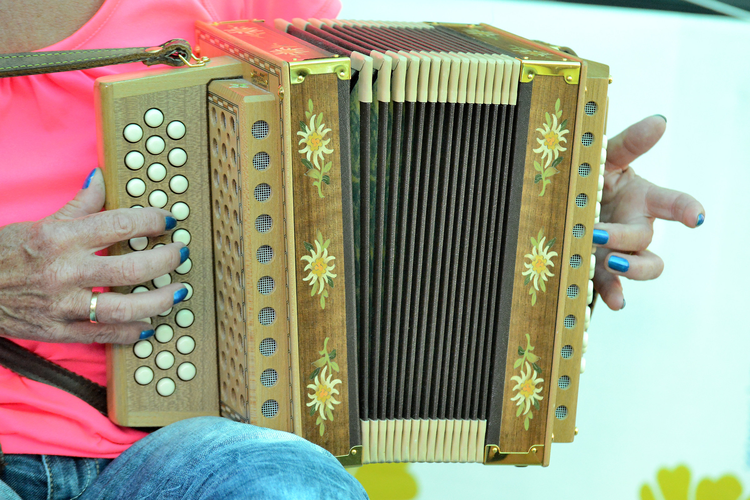 Schwyzerörgeli al femminile