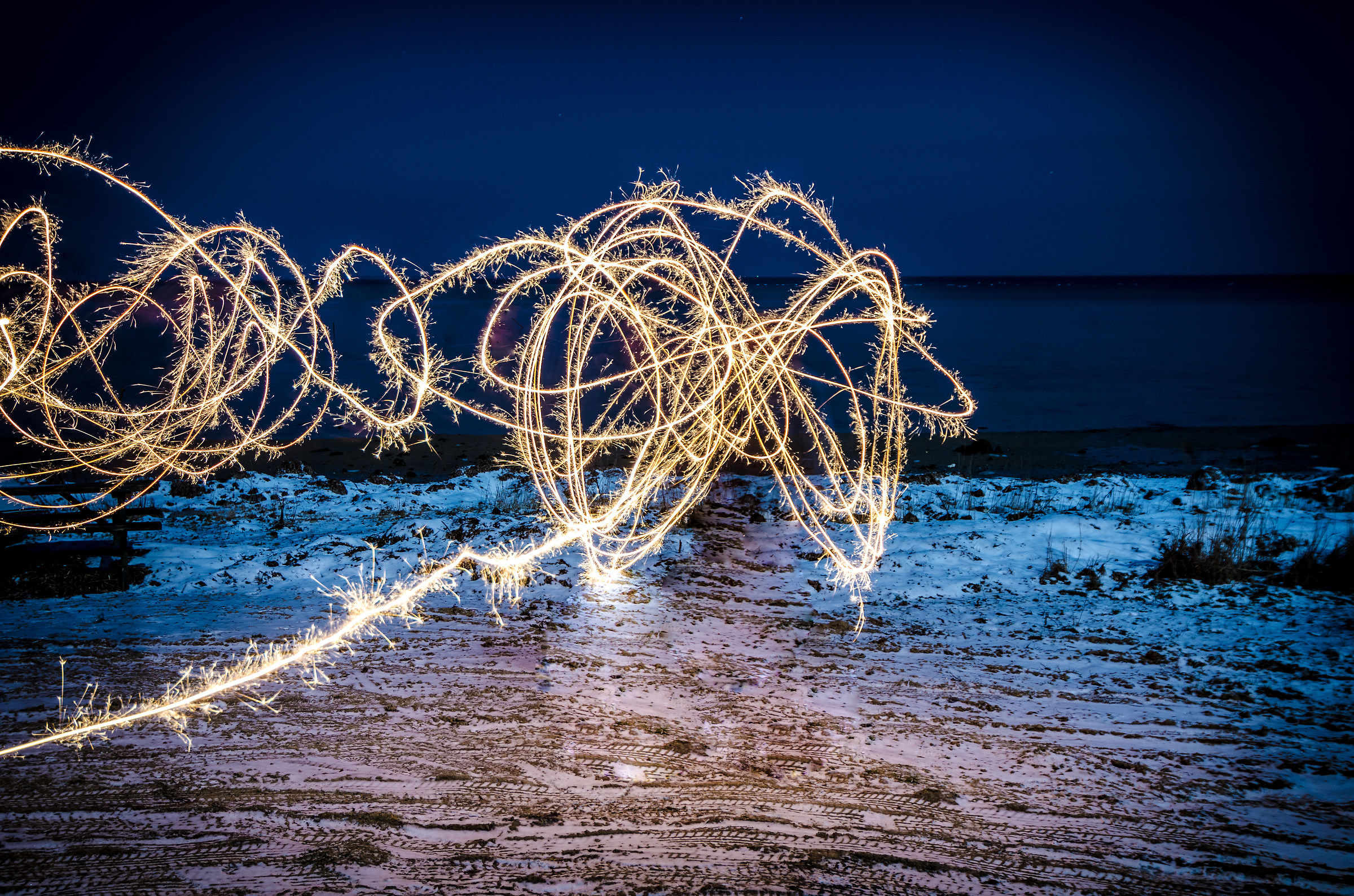 Firt attempt of lightpainting #1