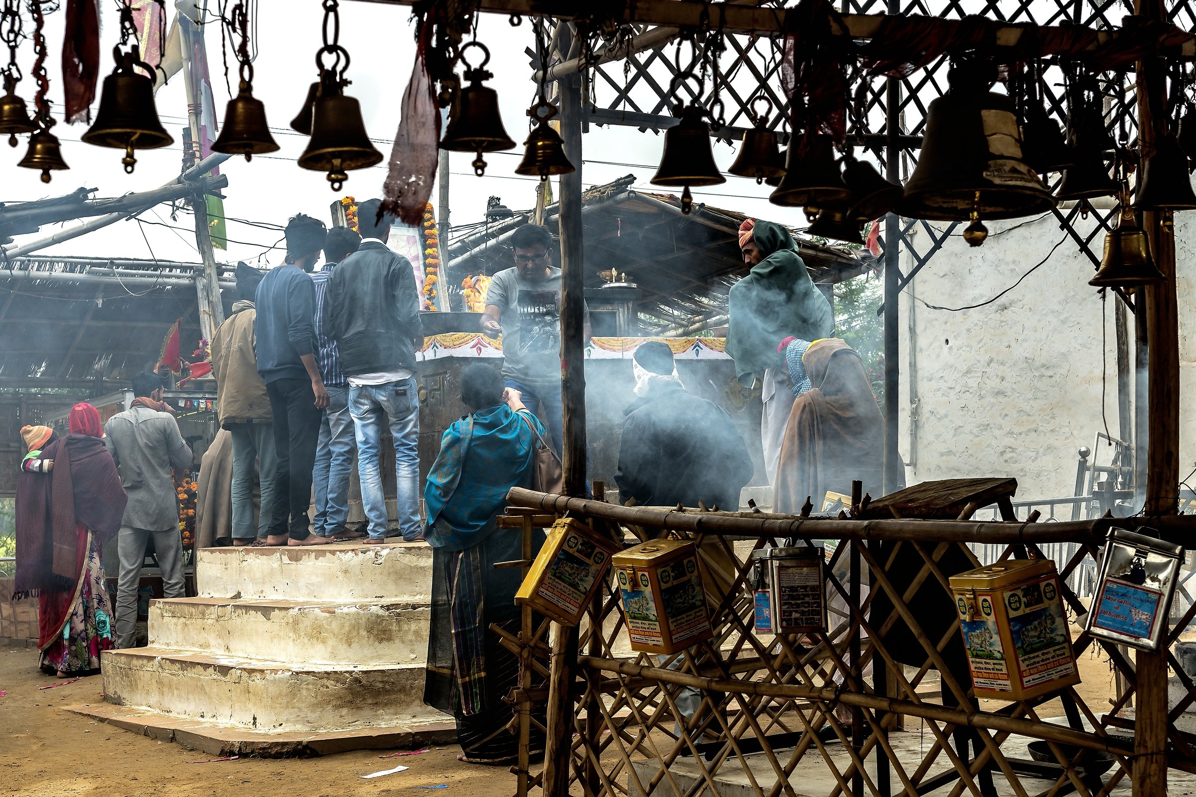 Rajasthan 2017 - In un piccolo Tempio lungo la strada
