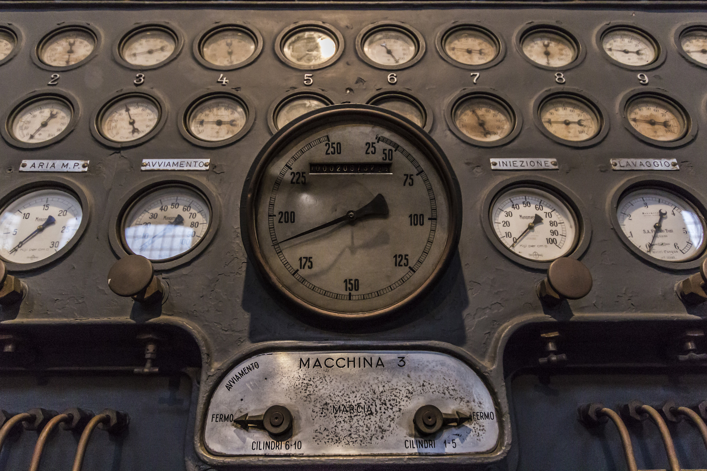 Machines fermo..dal 1963