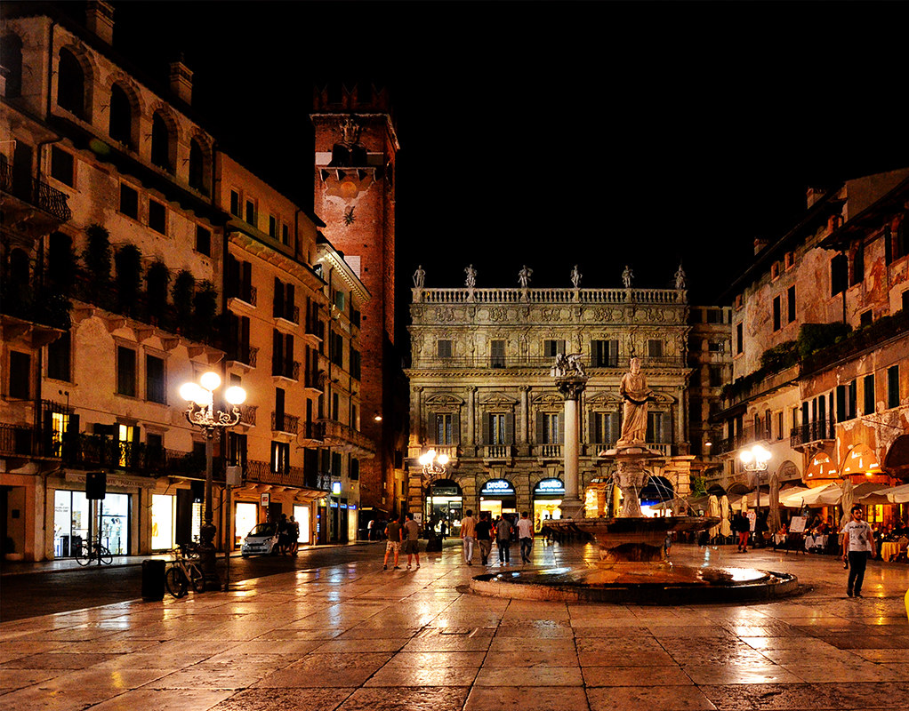 Verona - Piazza Erbe