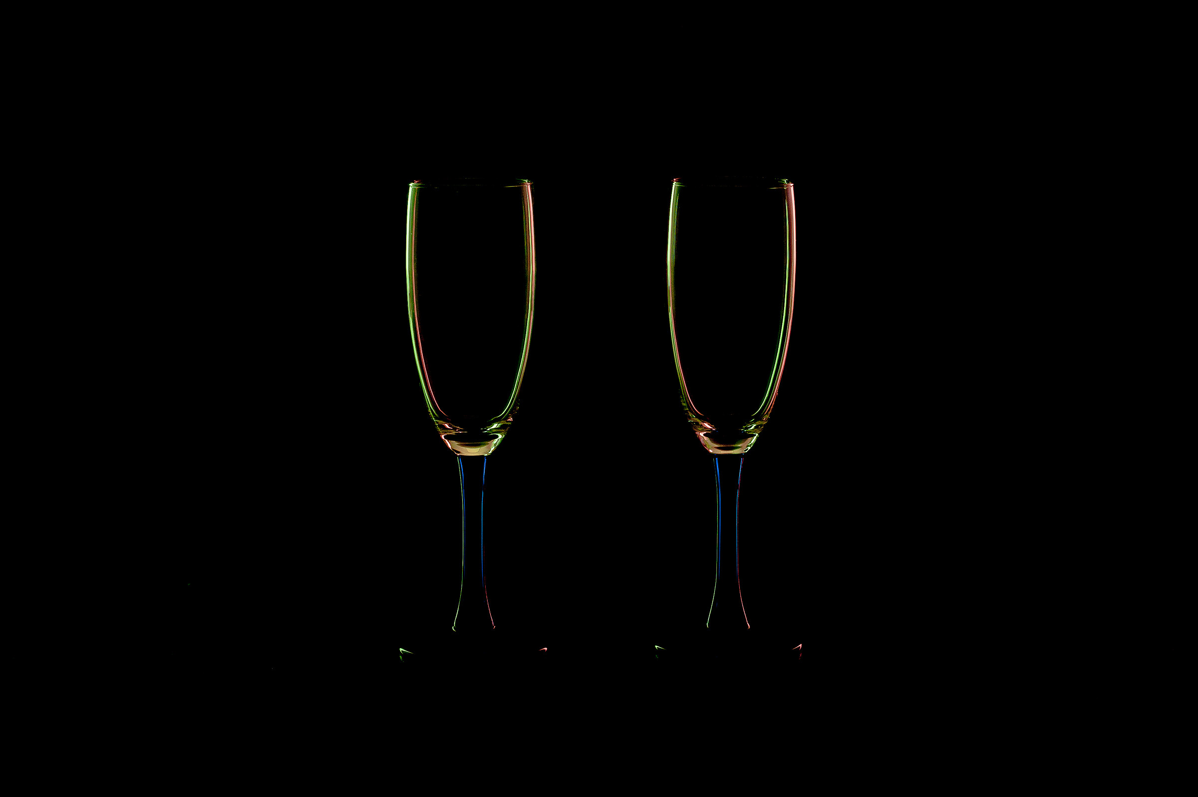 Bright lines: red / green