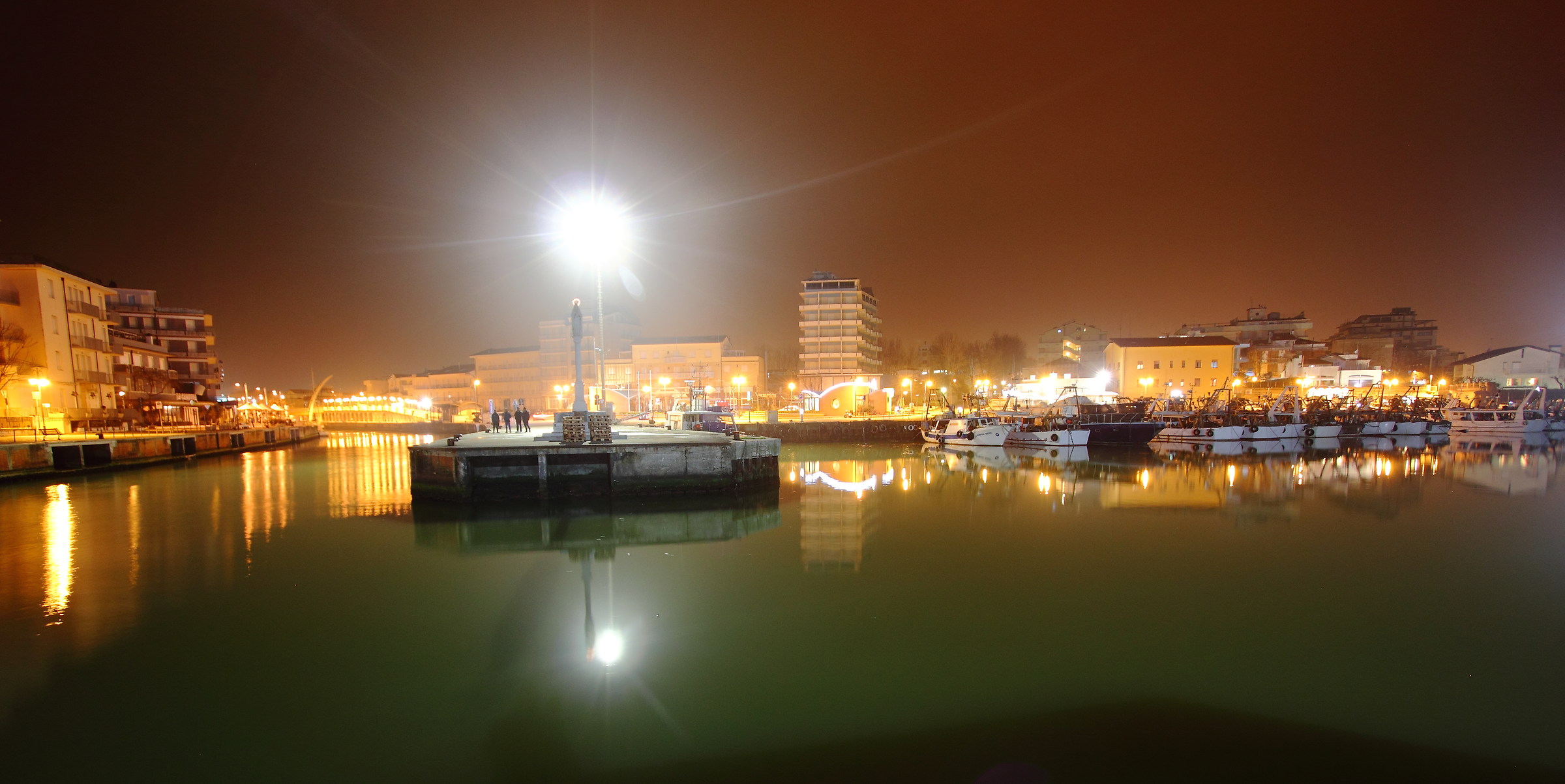 a cold winter night of Catholic (rn)