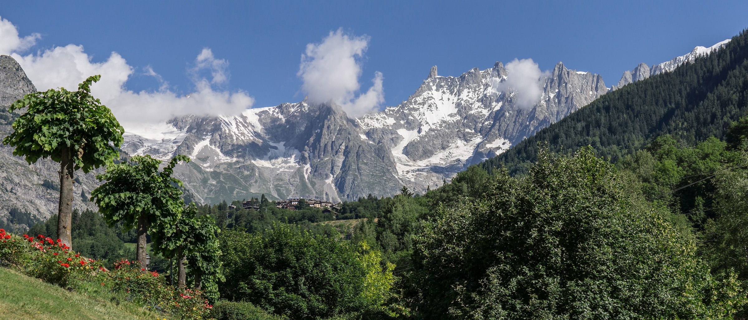 Massiccio del Monte Bianco da Pre-Saint-Didier - 2