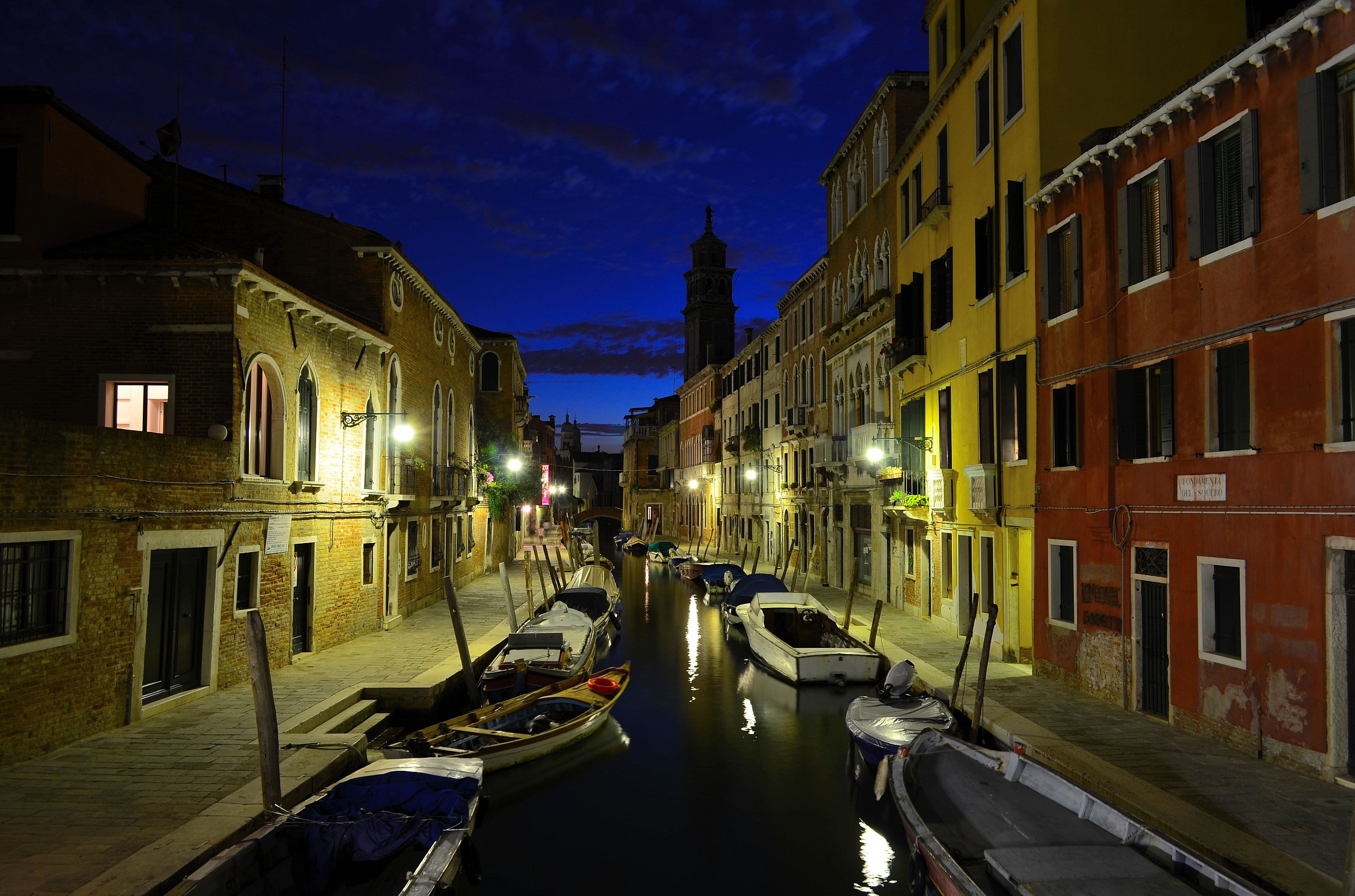 venice at night