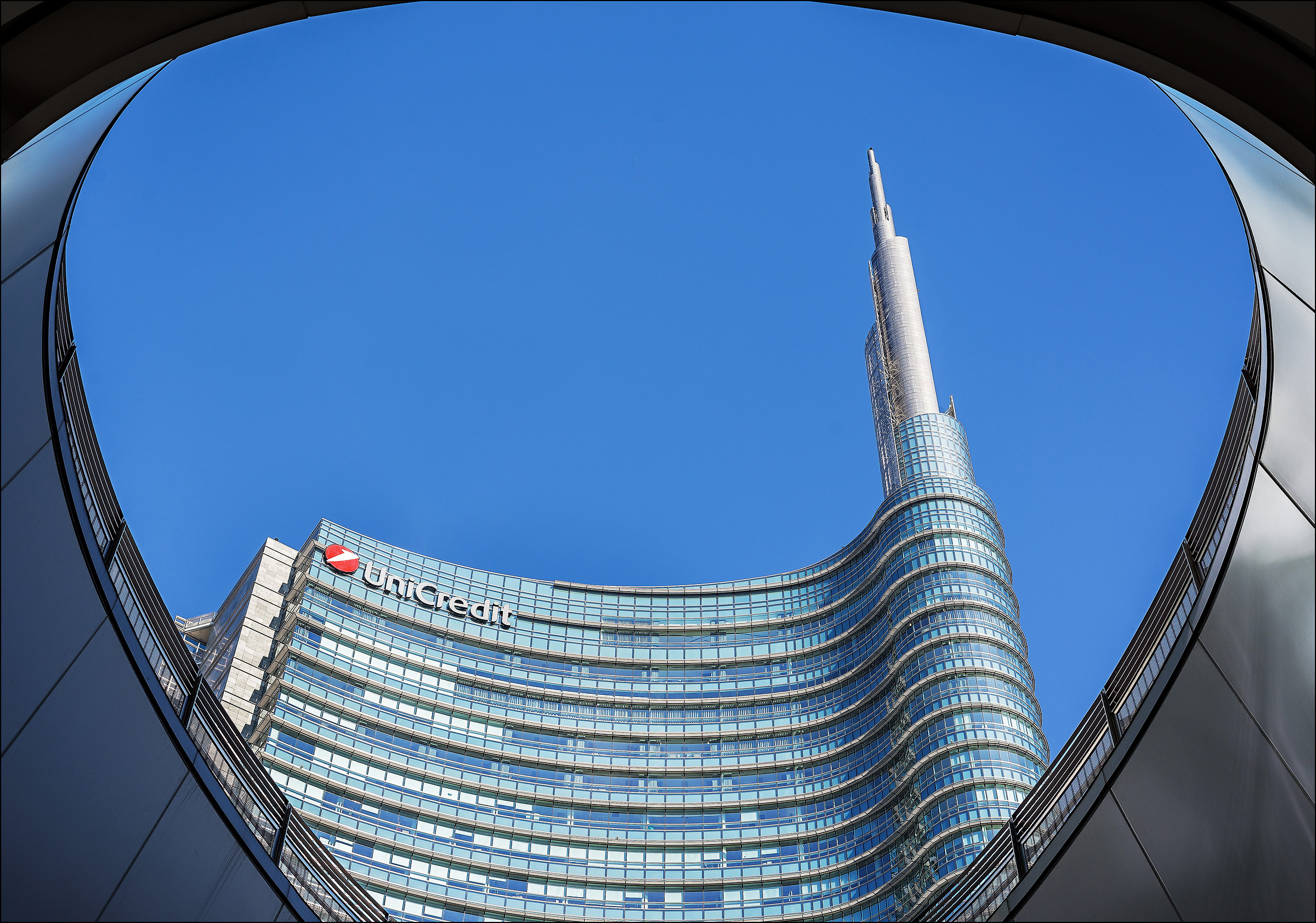 Torre Unicredit in Piazza Gae Aulenti - Milano
