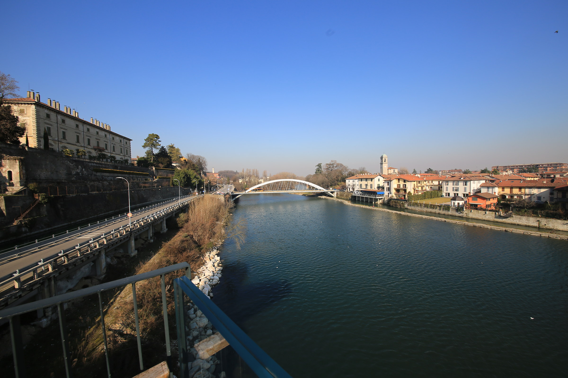 Villa Melzi, il Naviglio,l'Adda, e Canonica