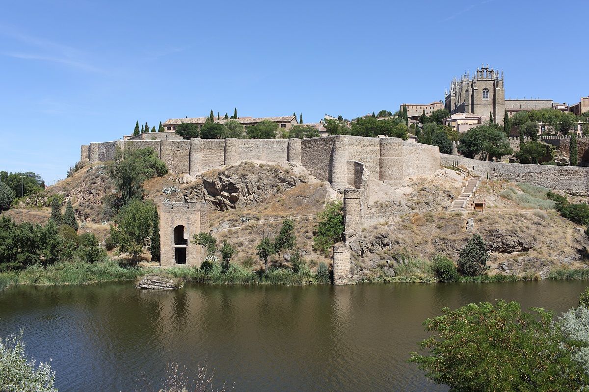 Bank of the Tagus River and the historic city - Toledo