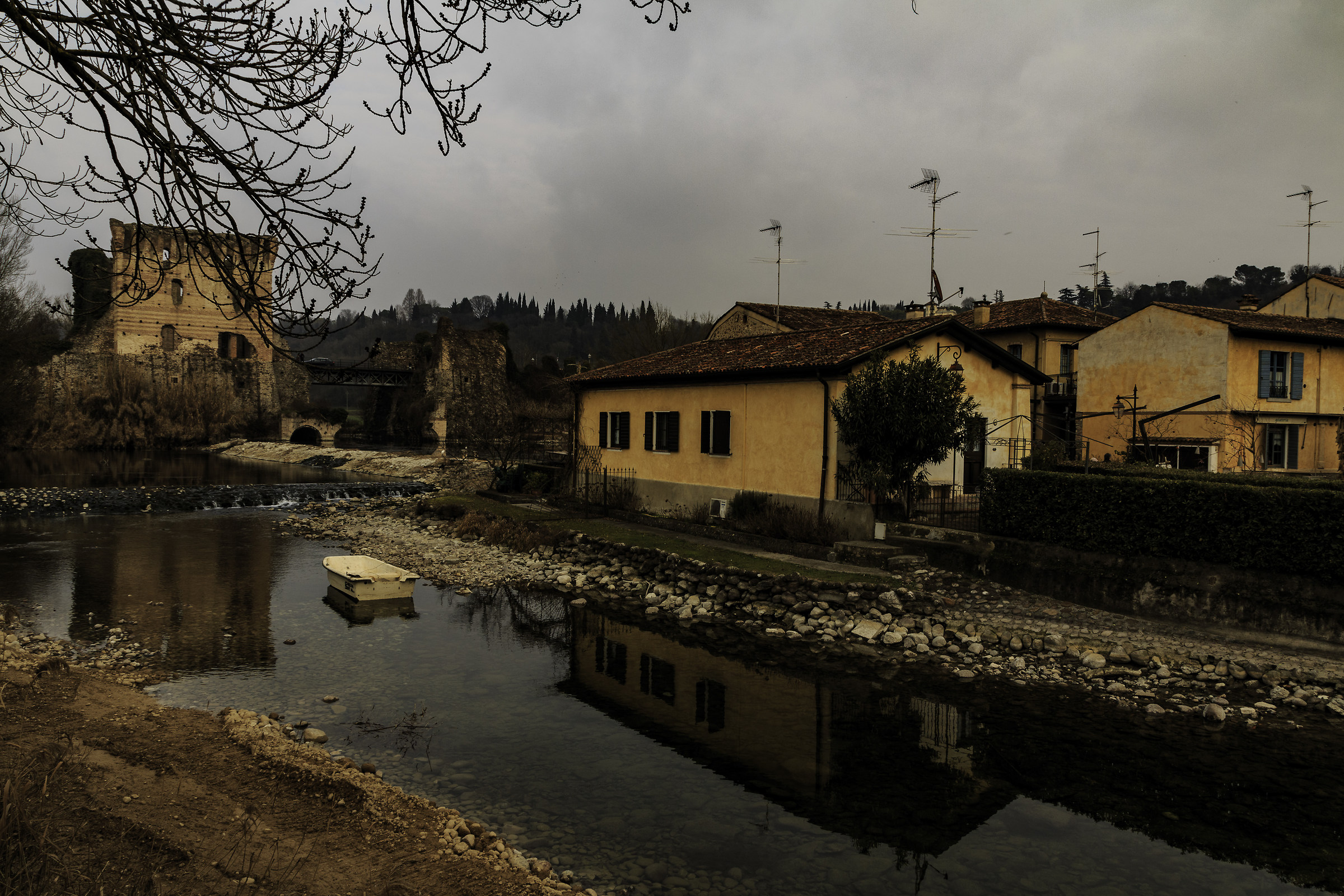 Borghetto Sul Mincio the fisherman's boat