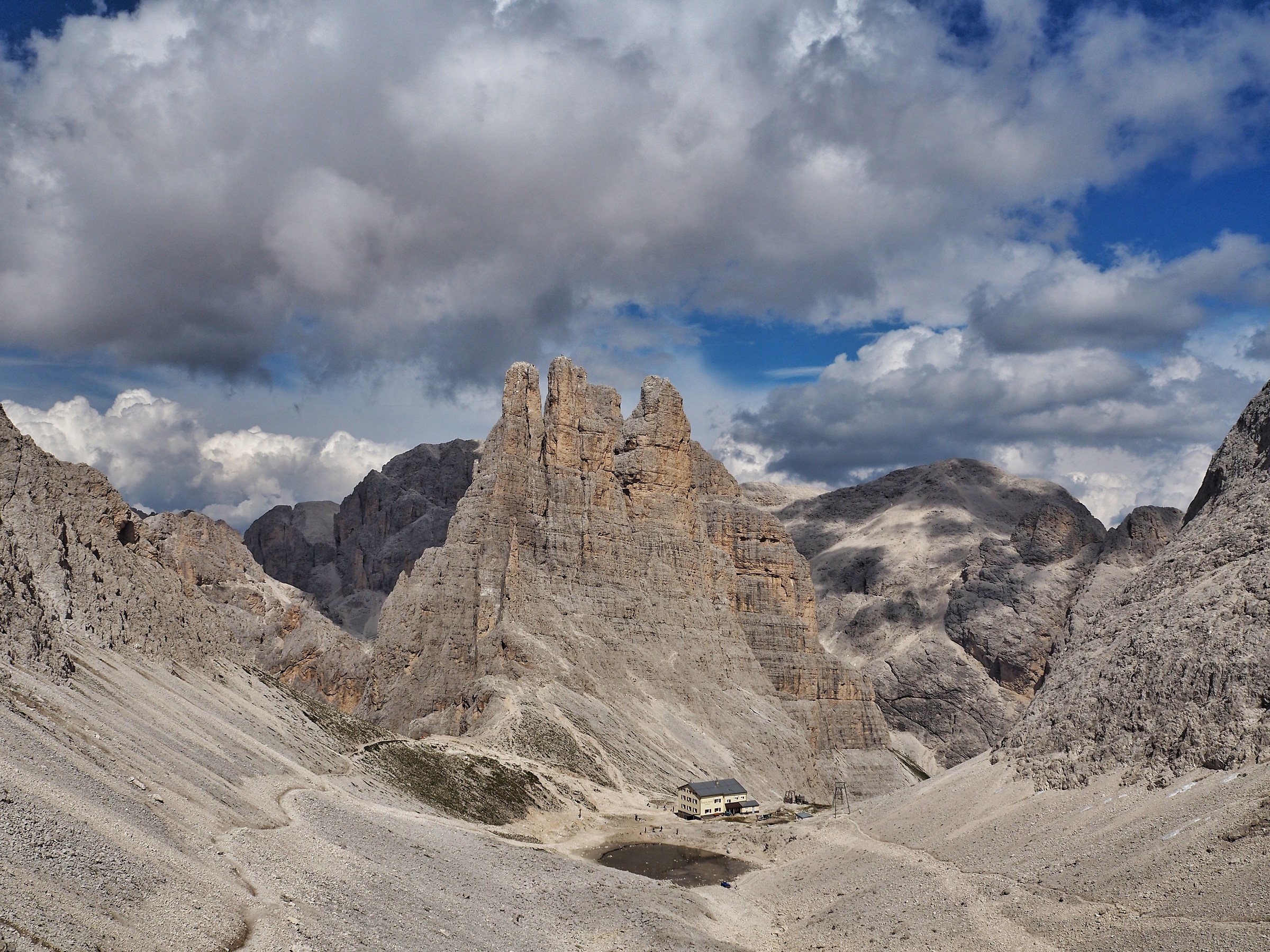 Rifugio Re Alberto and Vajolet Towers