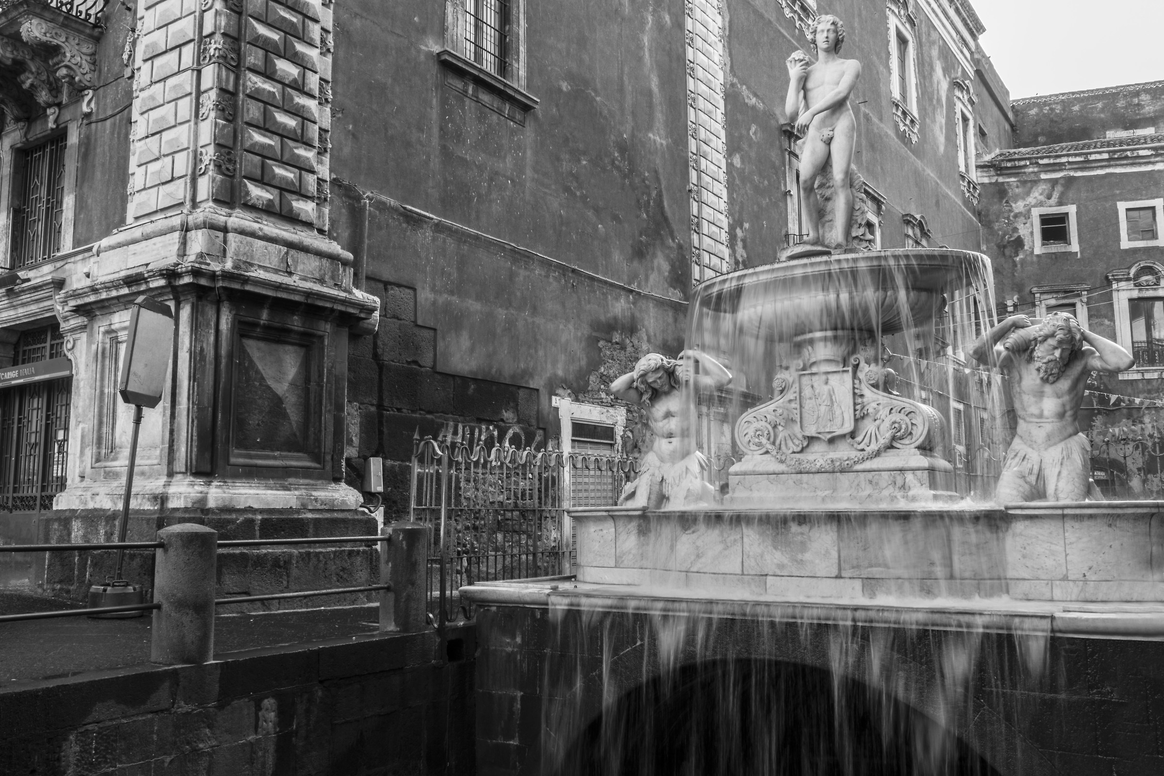 Fontana dell'Amenano detta '' l'acqua o linz...