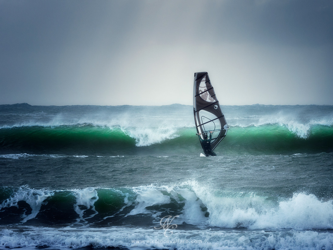 windsurf