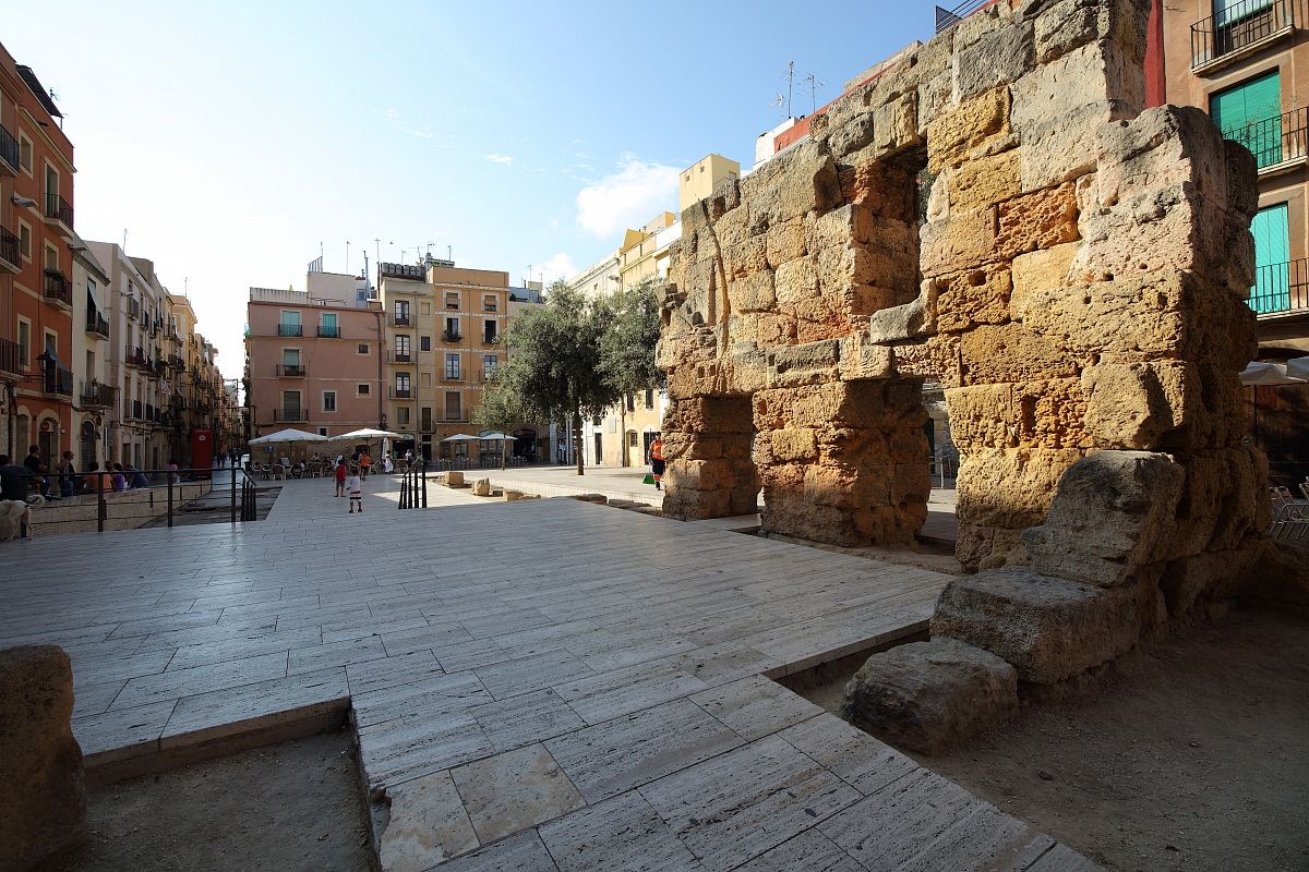 Steps Tarragona - Spain