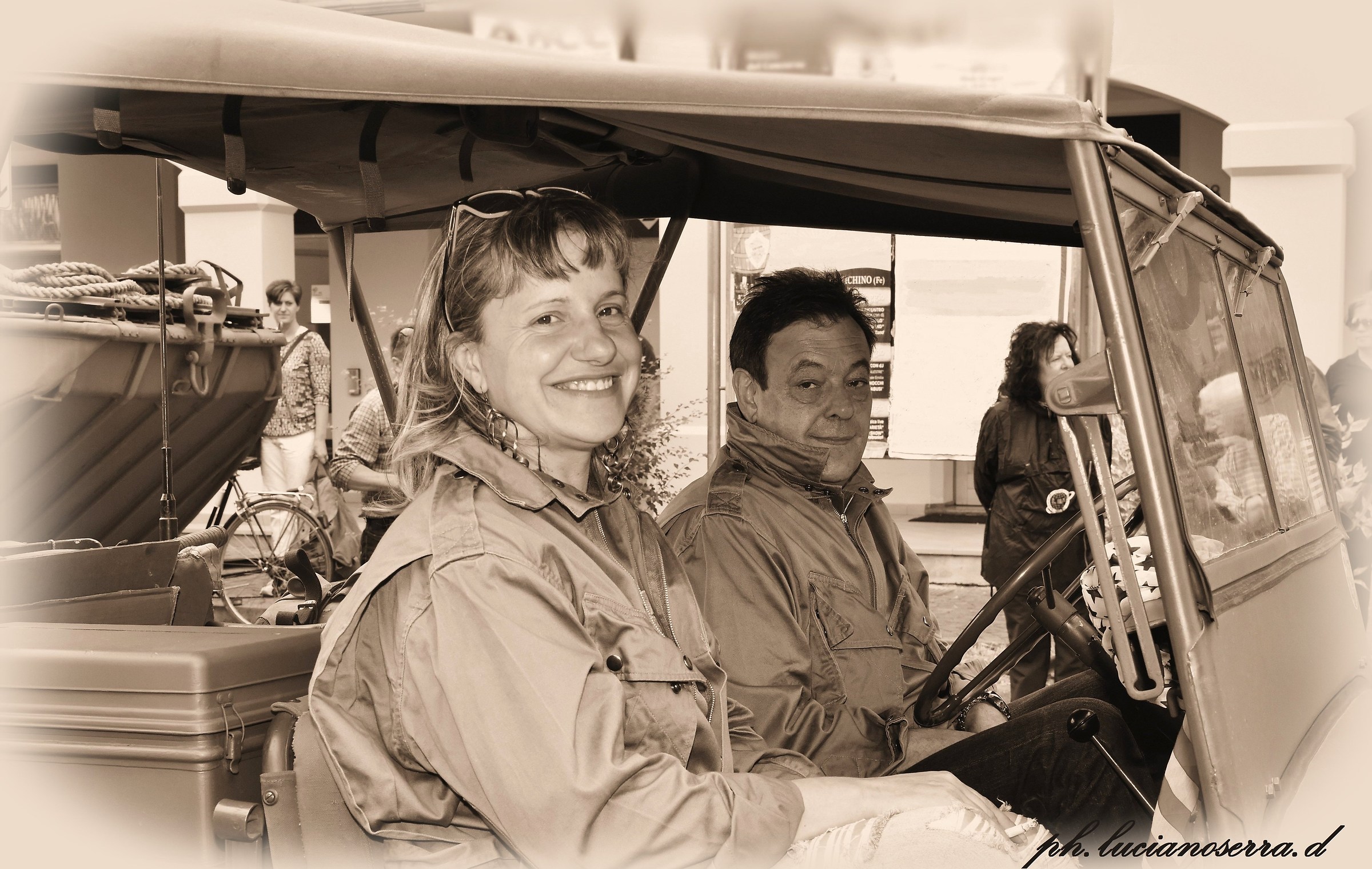 Figuranti con divise della II Guerra Mondiale