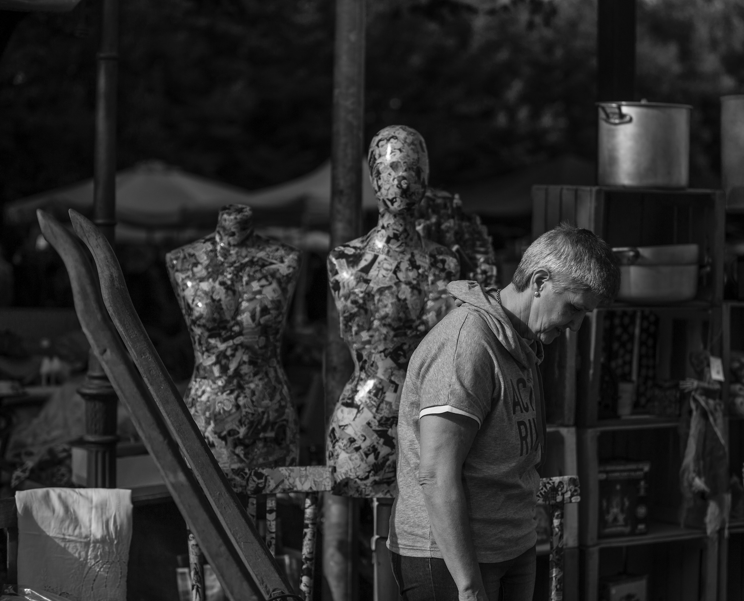 Oggi che  fatica che  si fa, quanto finta e' l'alleg...