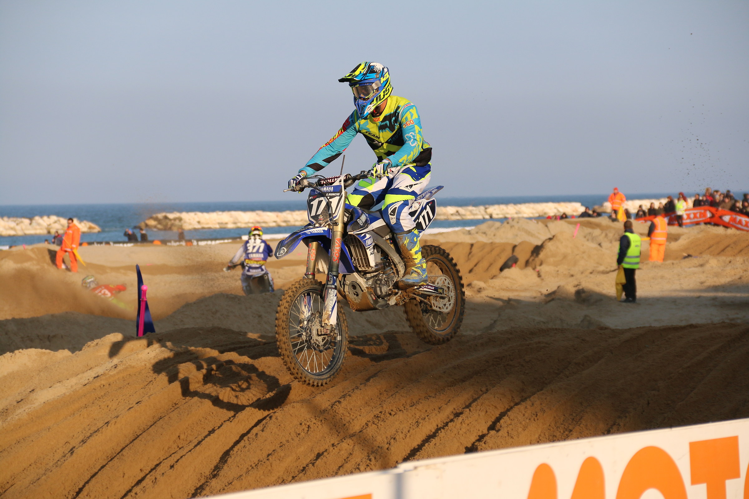 Canon 70D 18-135 f3.5-5.6 is