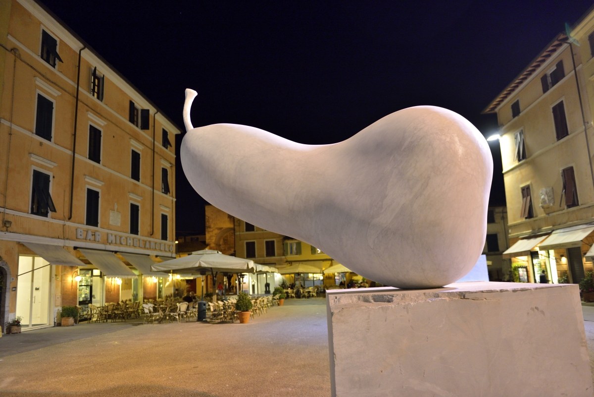 Pietrasanta piazza del Duomo