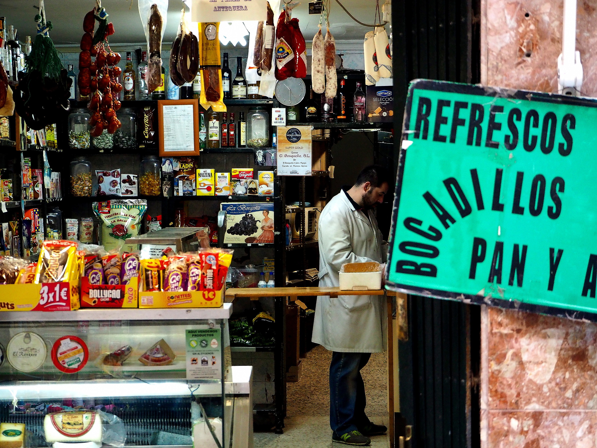 refrescos y bocadillos!