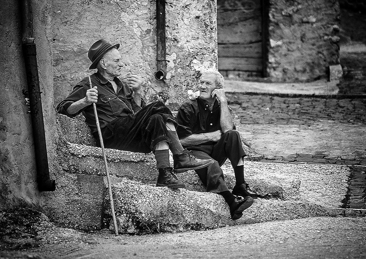 nel borgo... versione bn