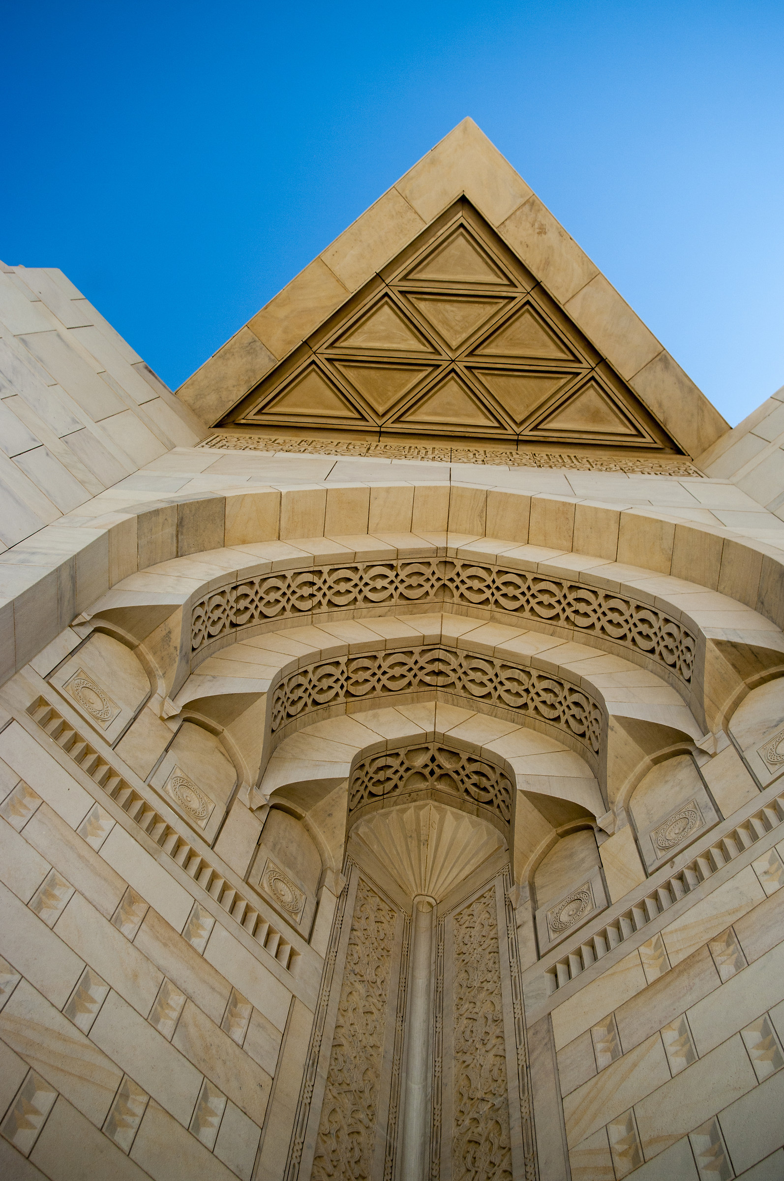 Architecture - detail Qaboos Grand Mosque