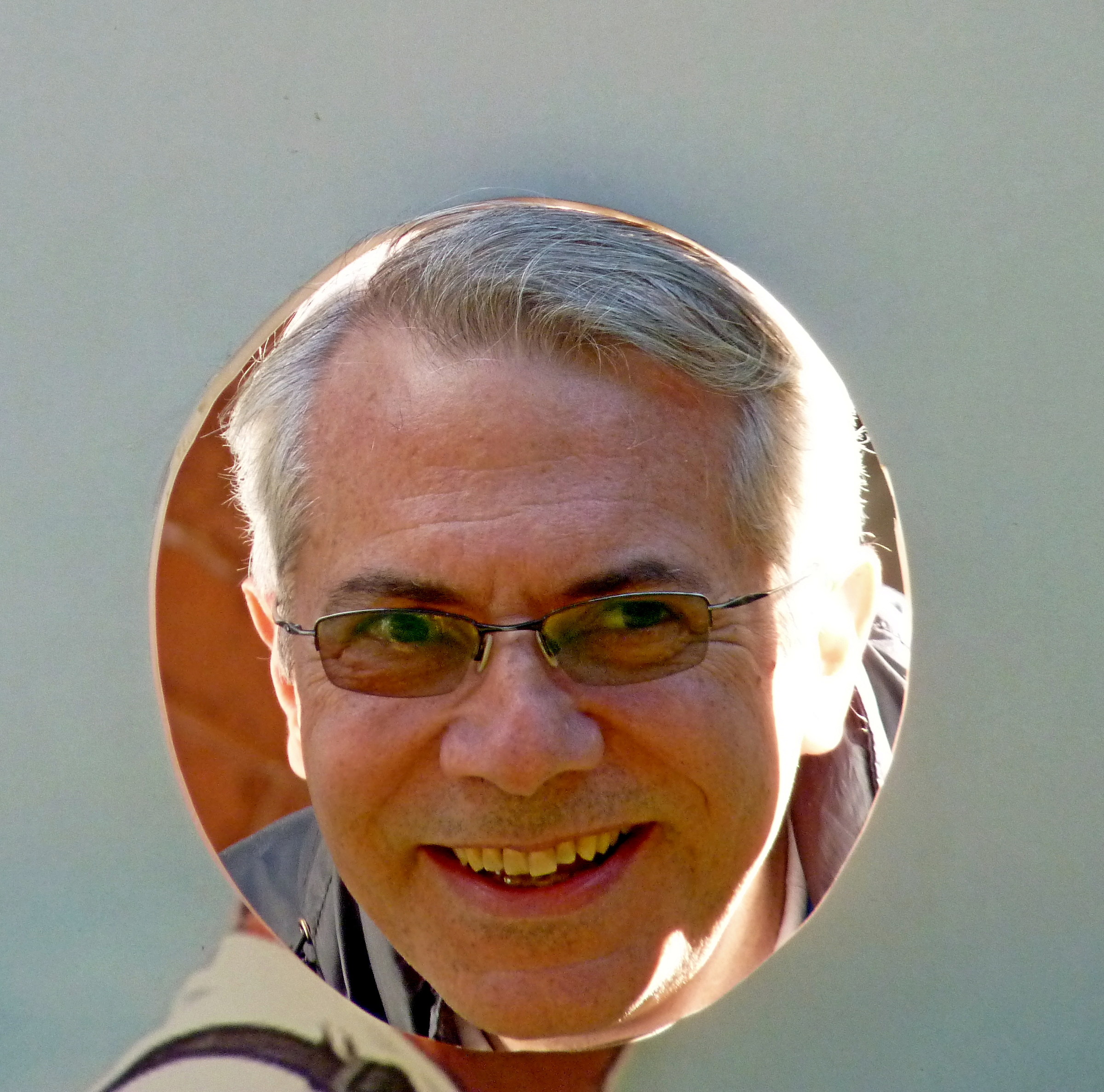 here it is the photographer of the rally - saint now