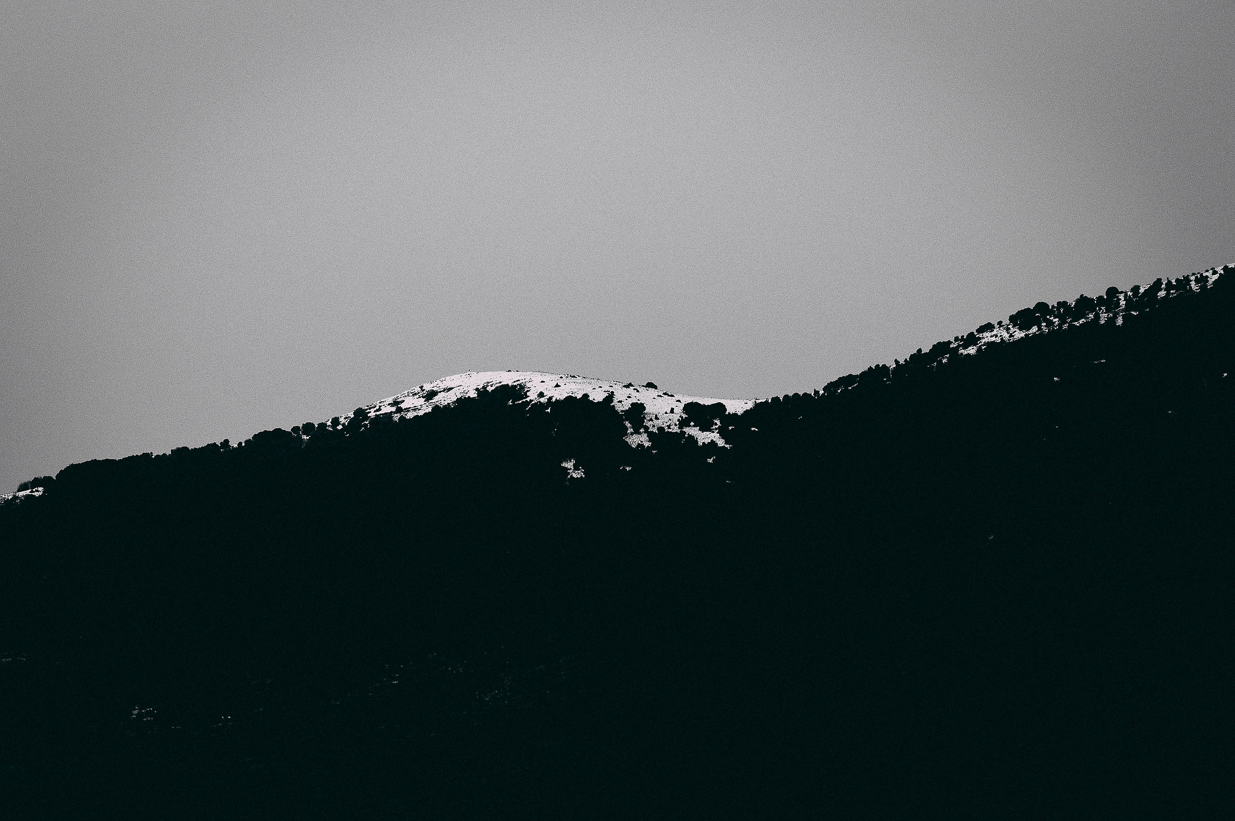 Minimal snow