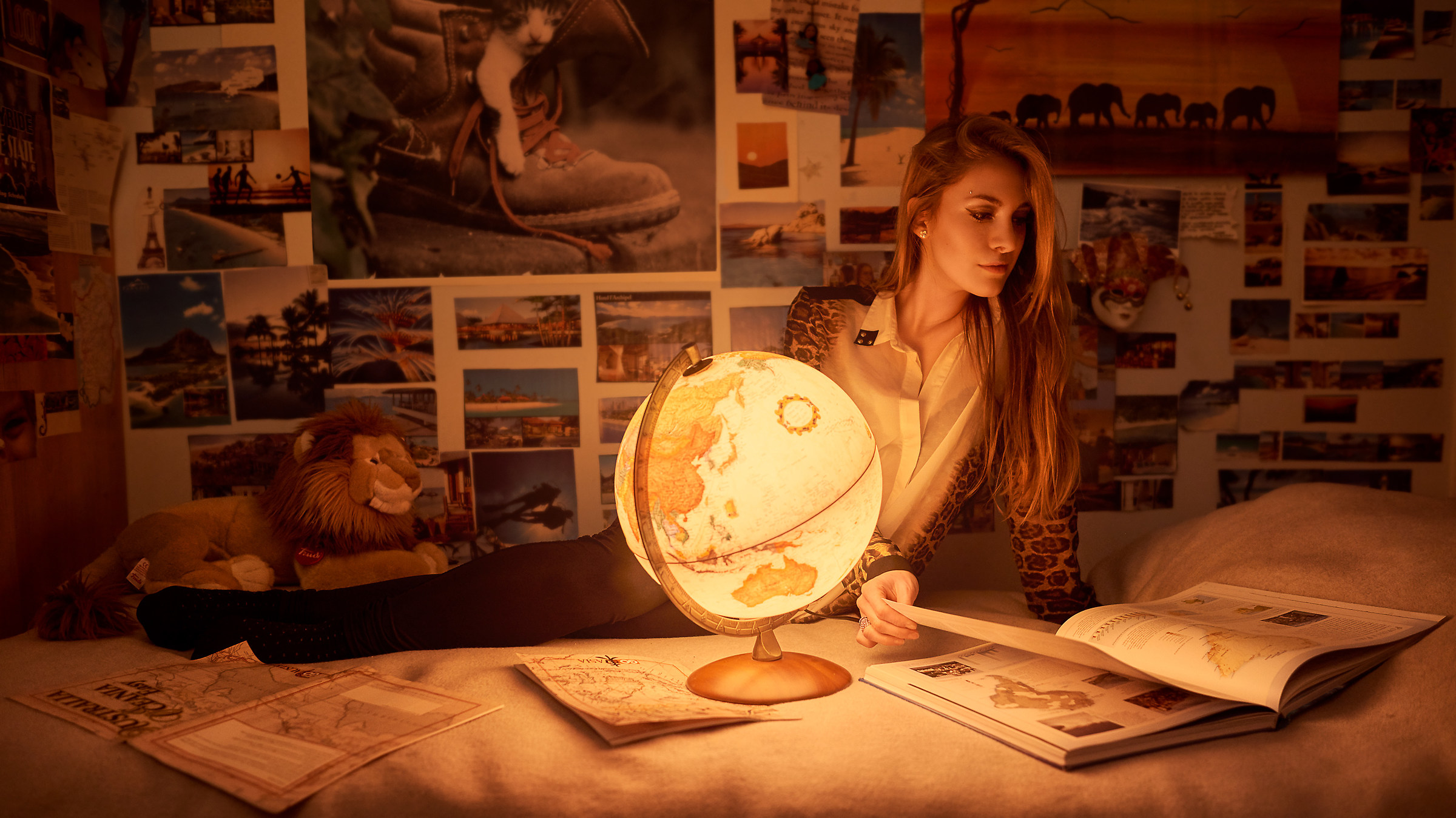 The world in the room