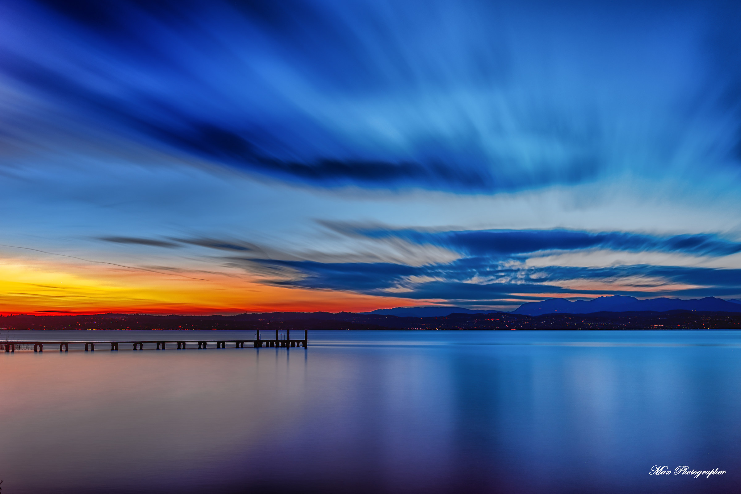 Last lights on the Lake