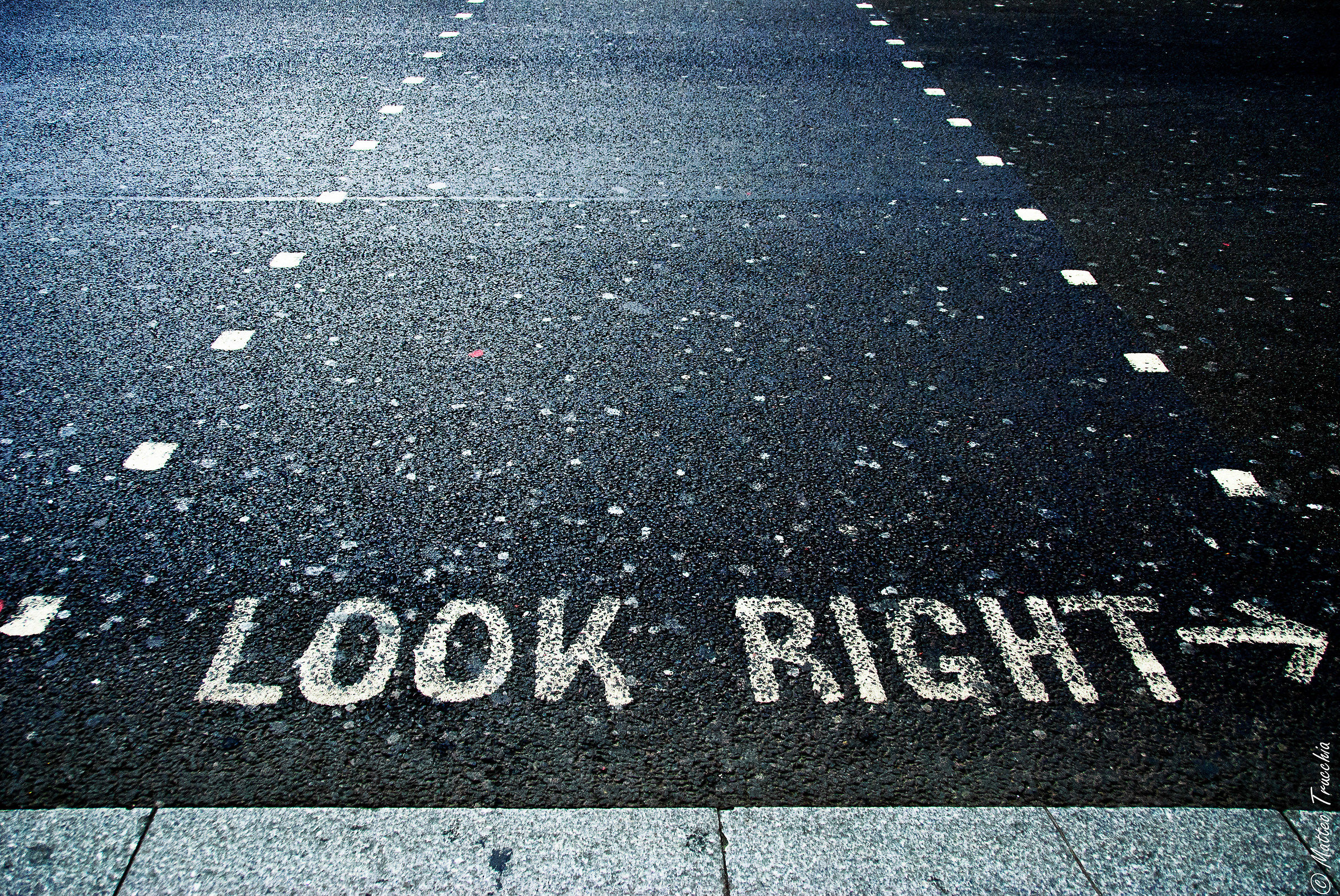 look right