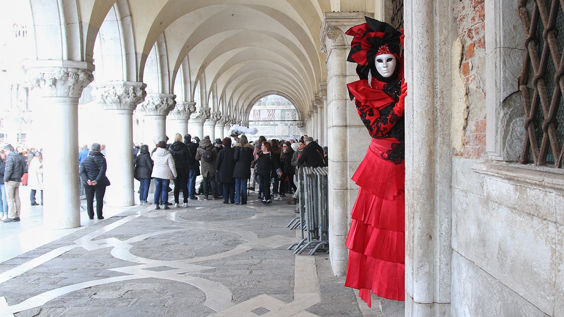 It happens in Venice