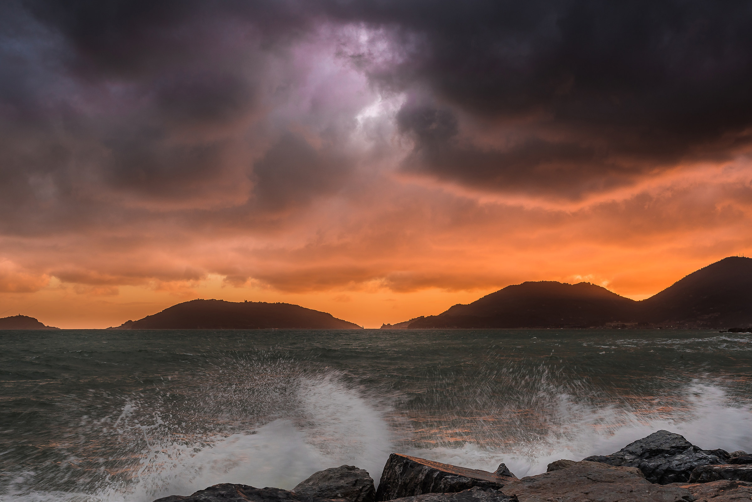 Article 35 light after the rain