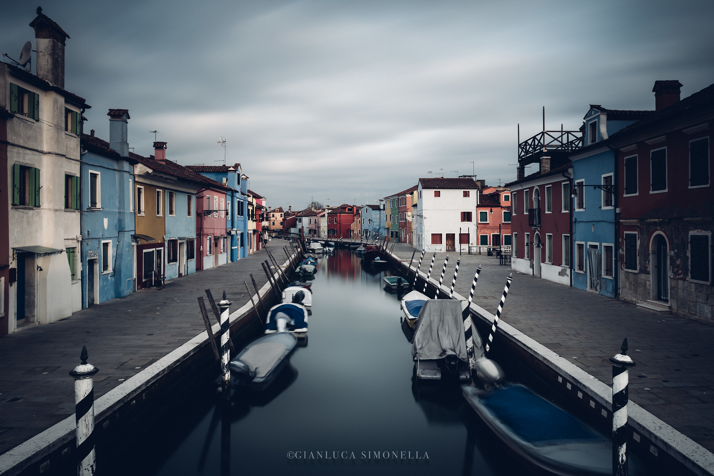 Clouds and colors in Burano ..