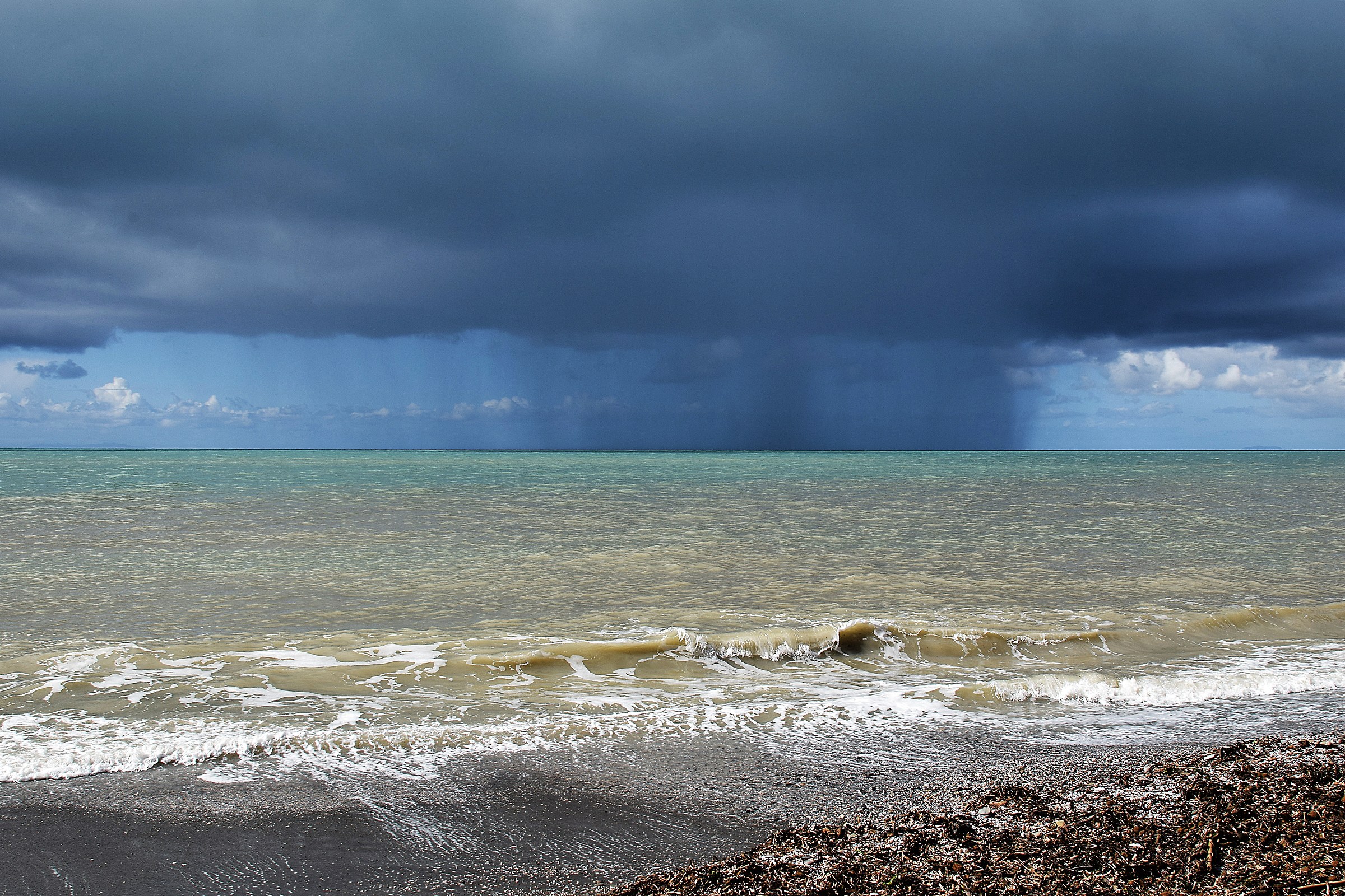 Sunday 5 \\ 3 \\ 17 Vada (Li)