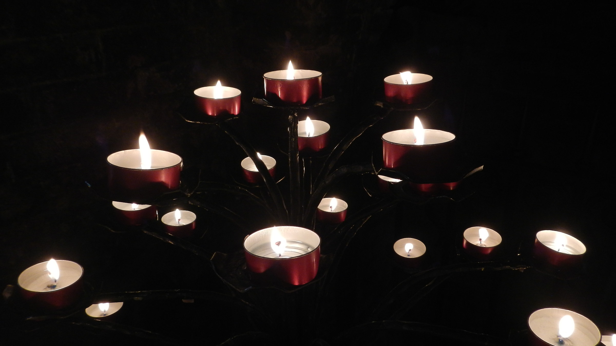 Lumini in cripta - Duomo di Modena