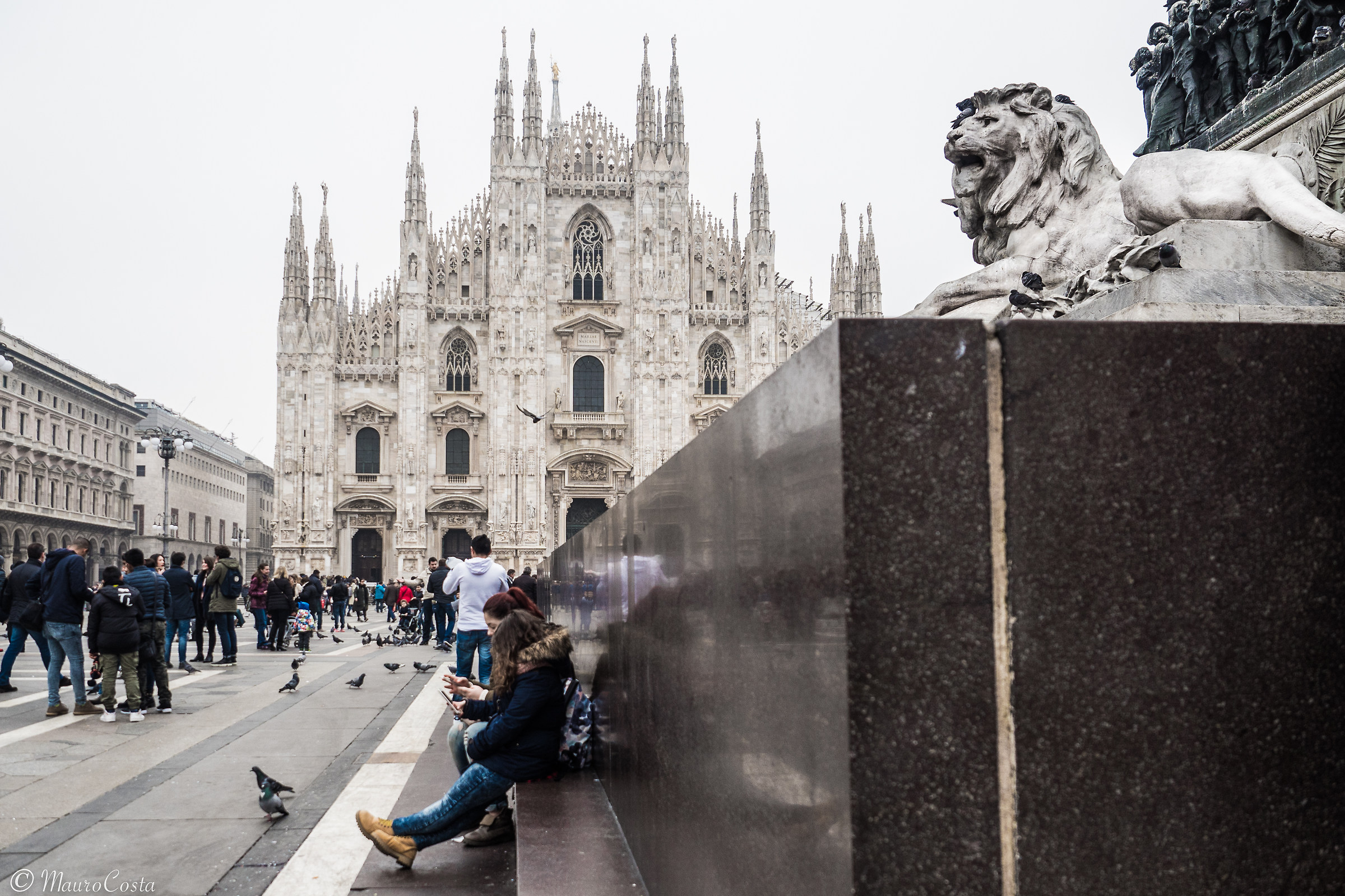 That solitude in this busy city booming!