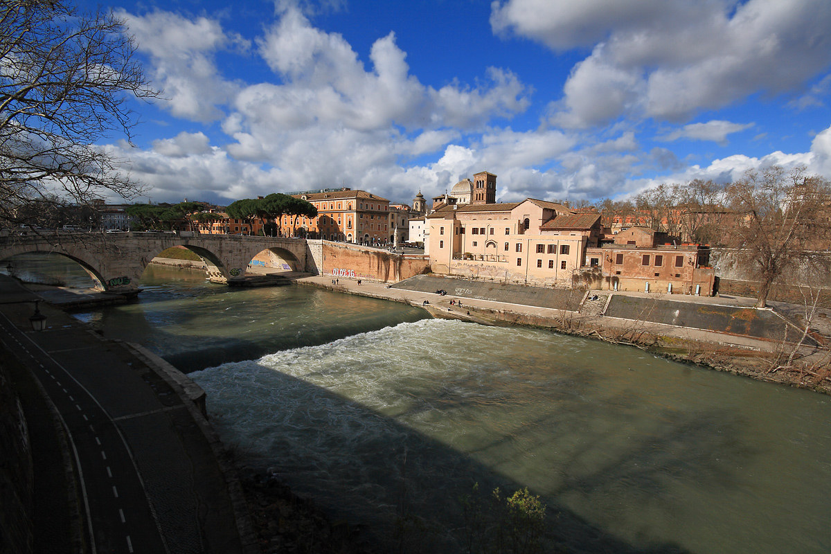Tiber Island