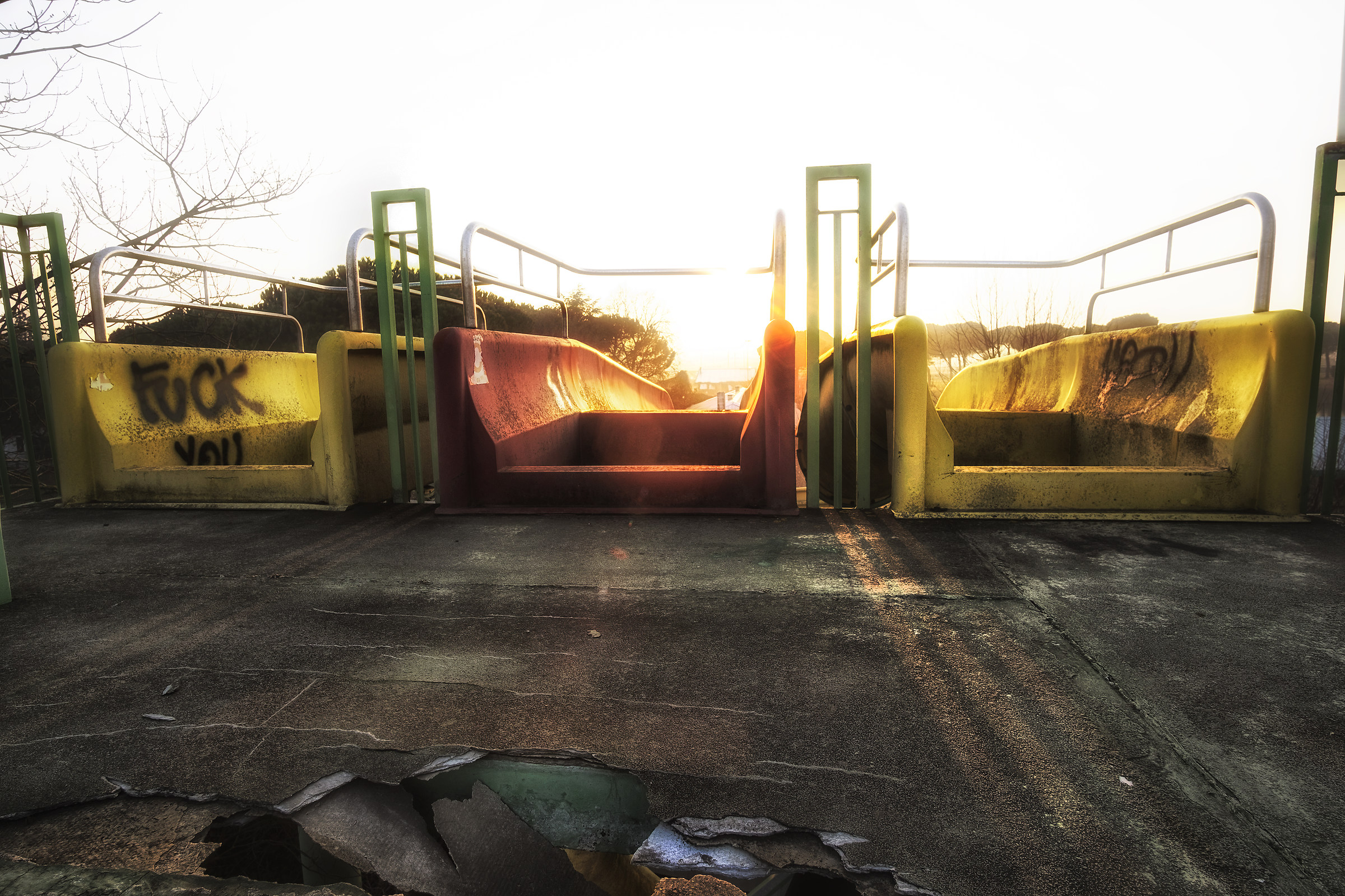 Parco acquatico abbandonato