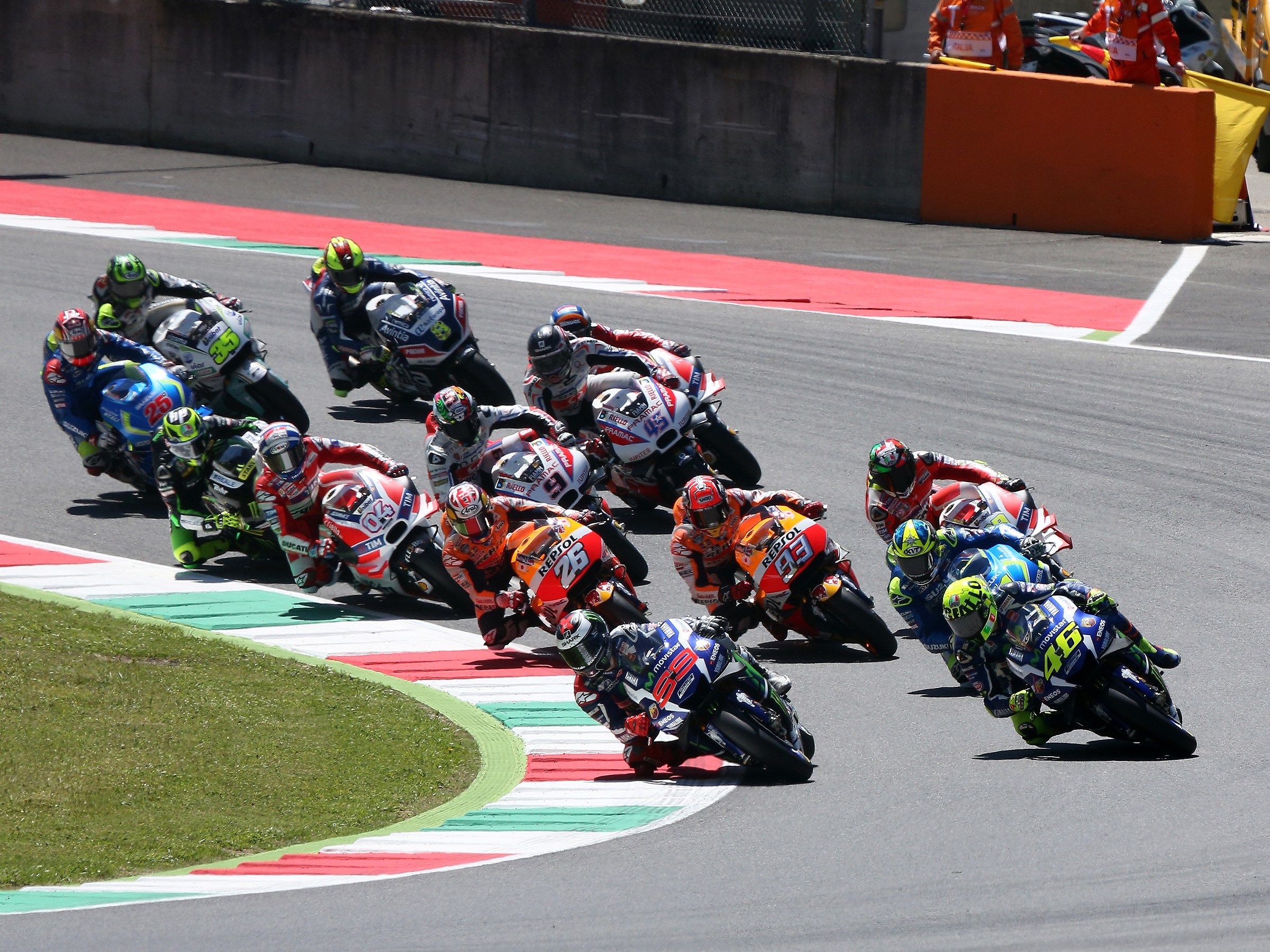 Mugiallo first corner first lap