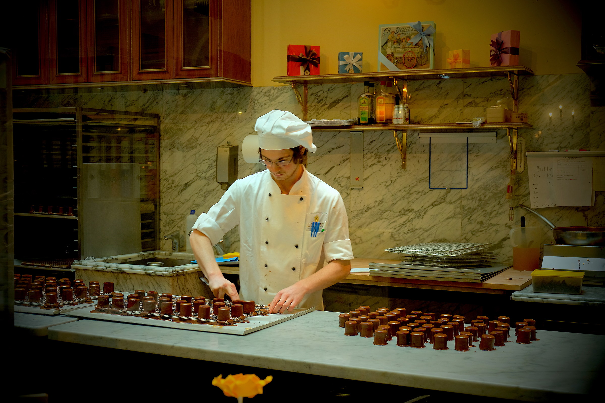 The mini Sacher cake - Demel - Vienna