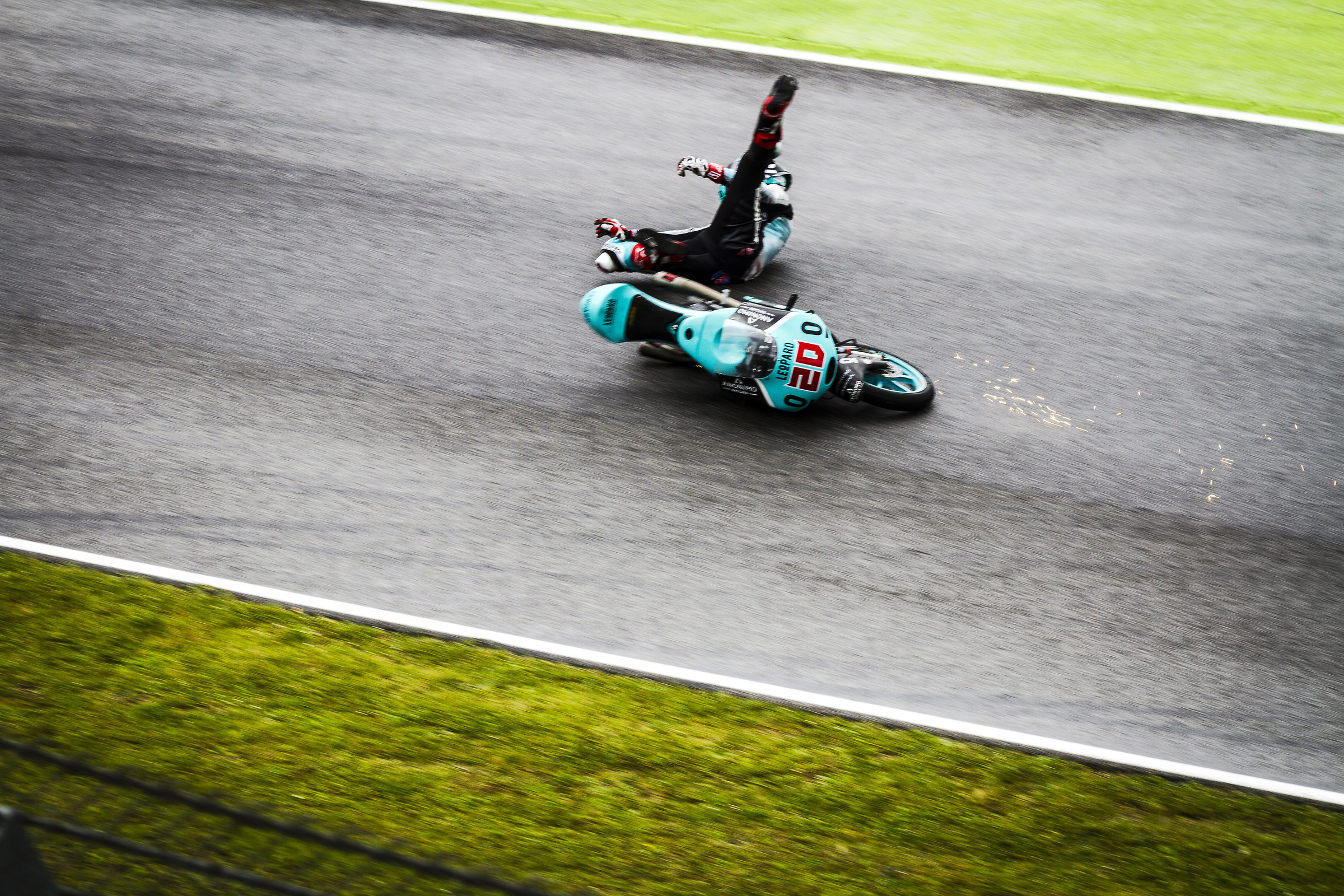 Mugello 2016 caduta- 03