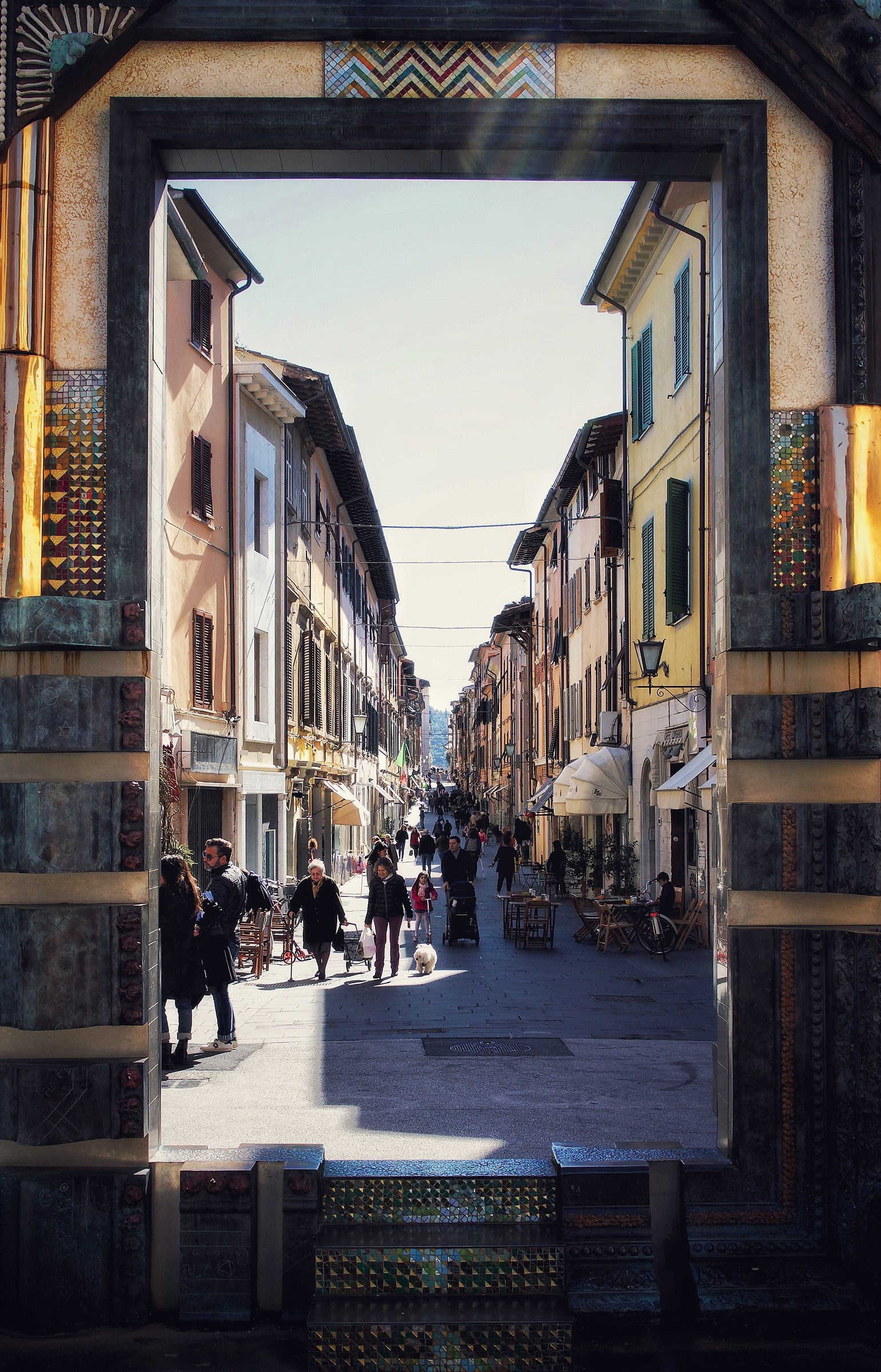 Pietrasanta incorniciata