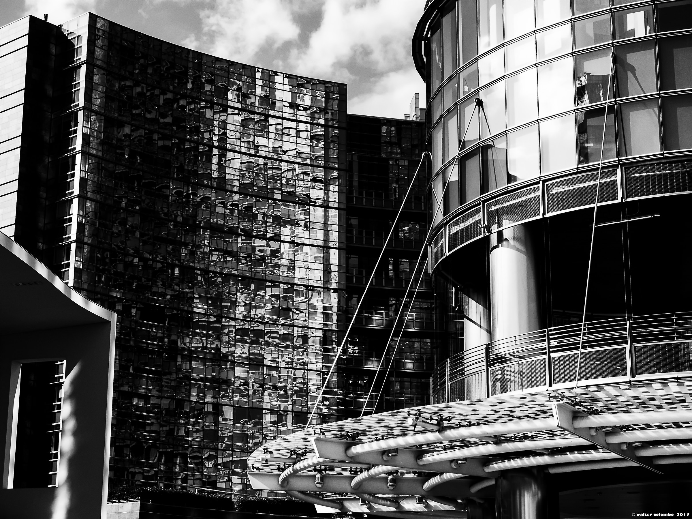 Set of Structures / Chaotic