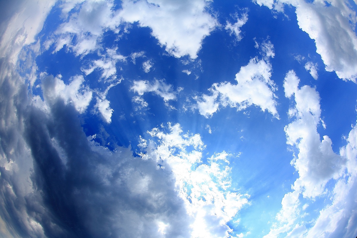 E guardo il mondo da un oblò...