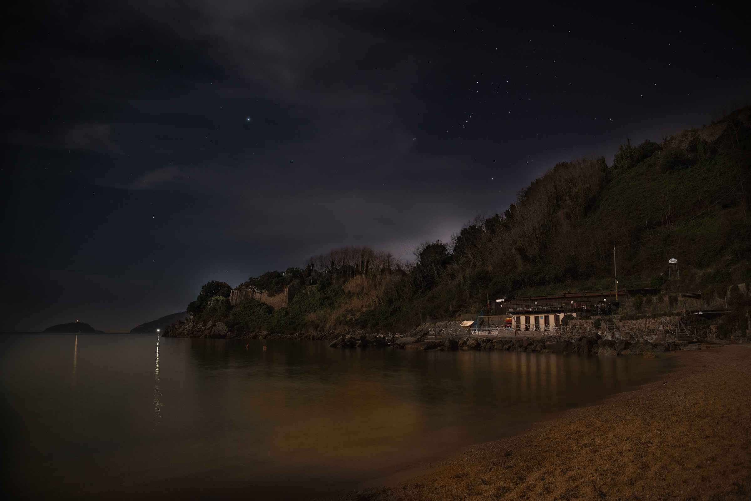 baia blu in notturna 1