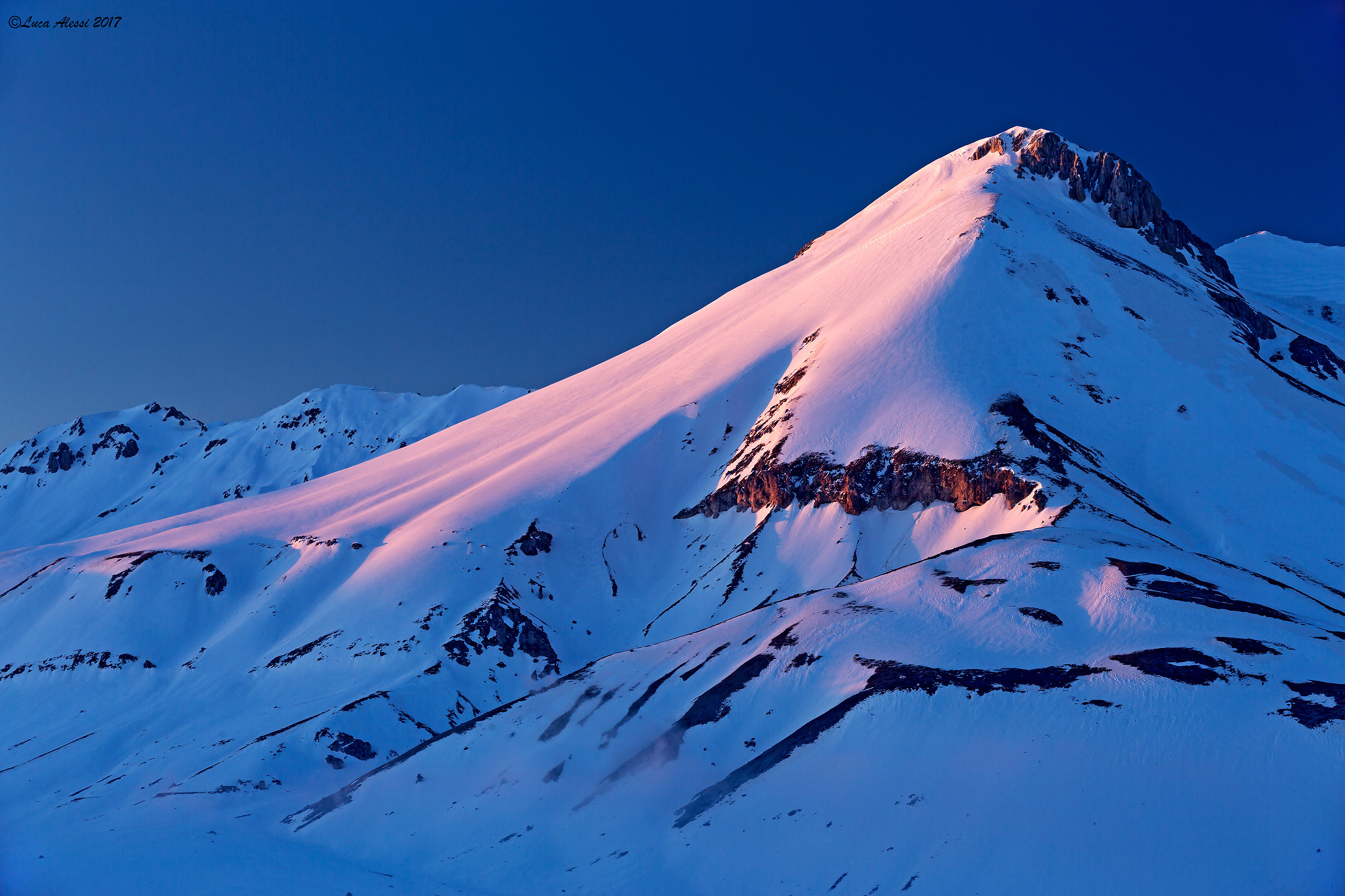 Monte Camicia, ultima luce